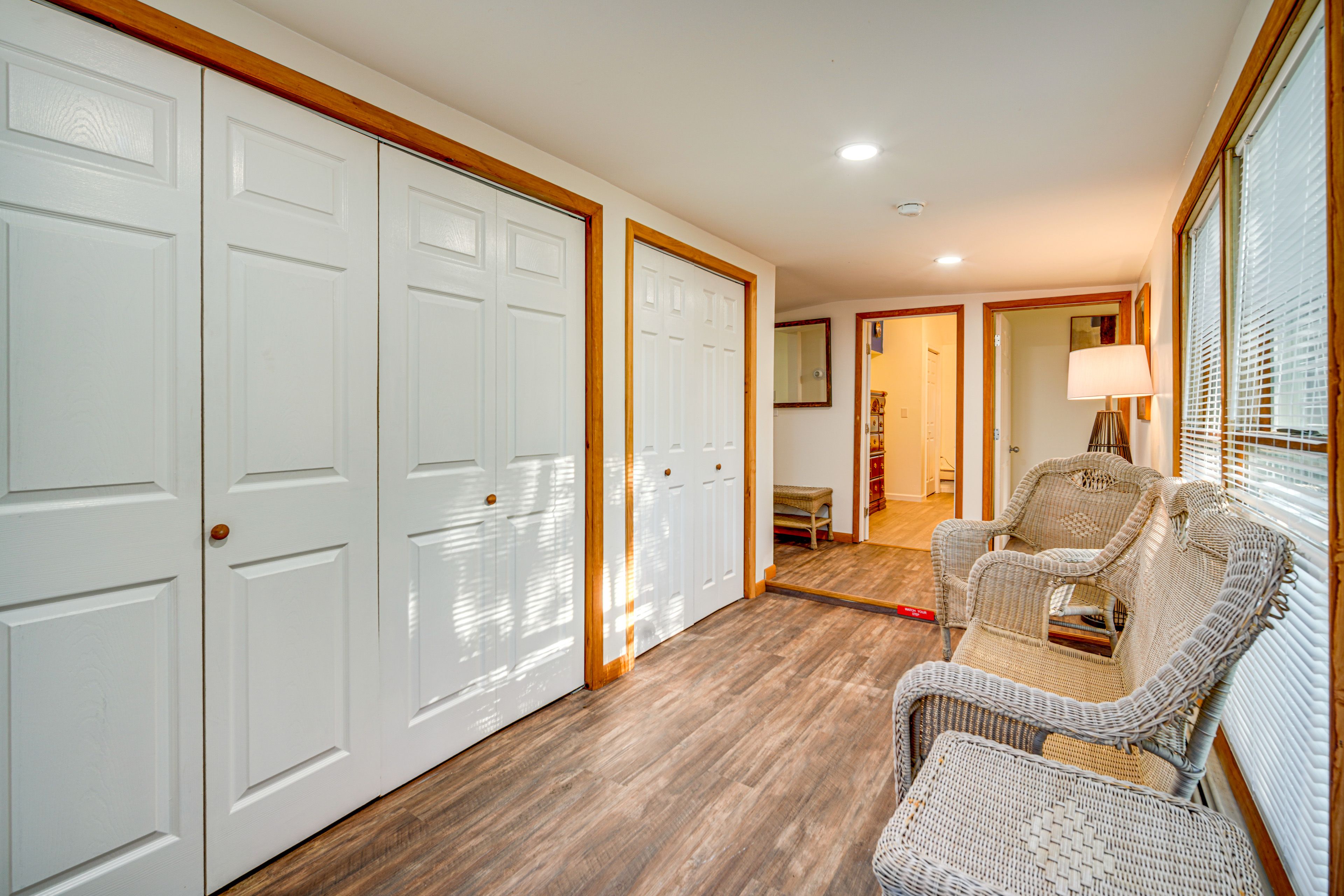 Sitting Room | Washer/Dryer