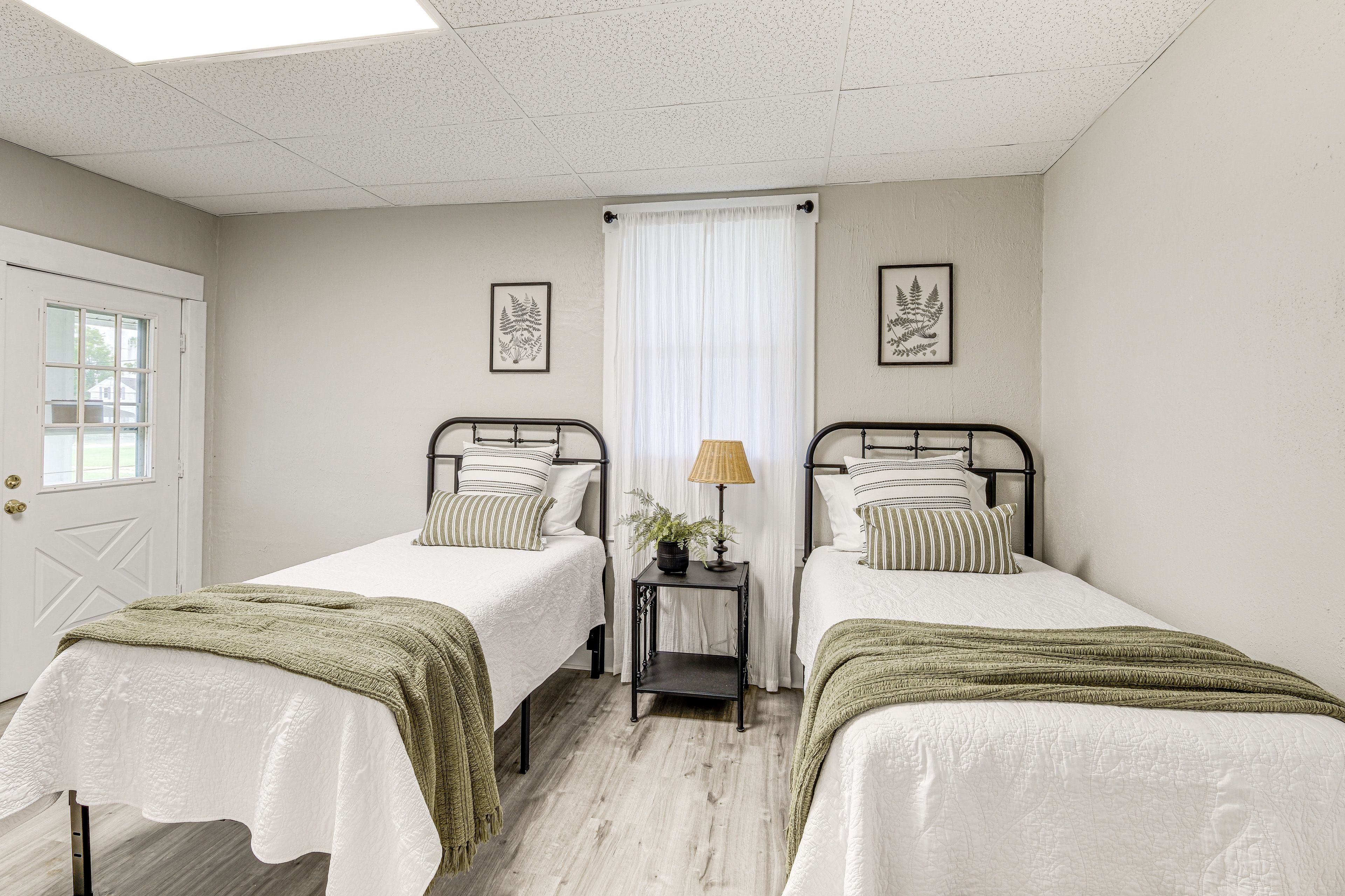 Bedroom 3 | 2 Twin Beds | Linens Provided
