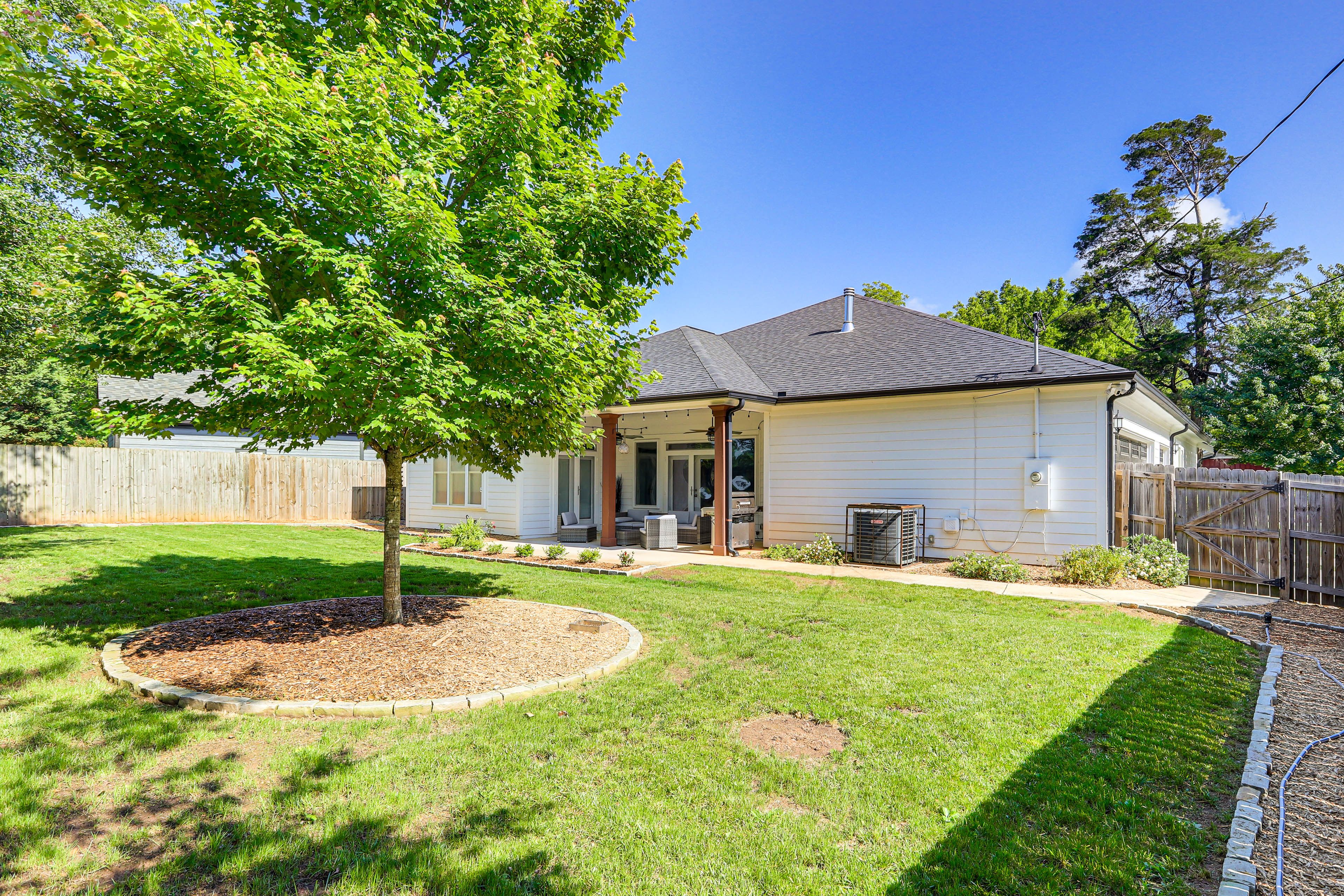 Fenced-In Yard