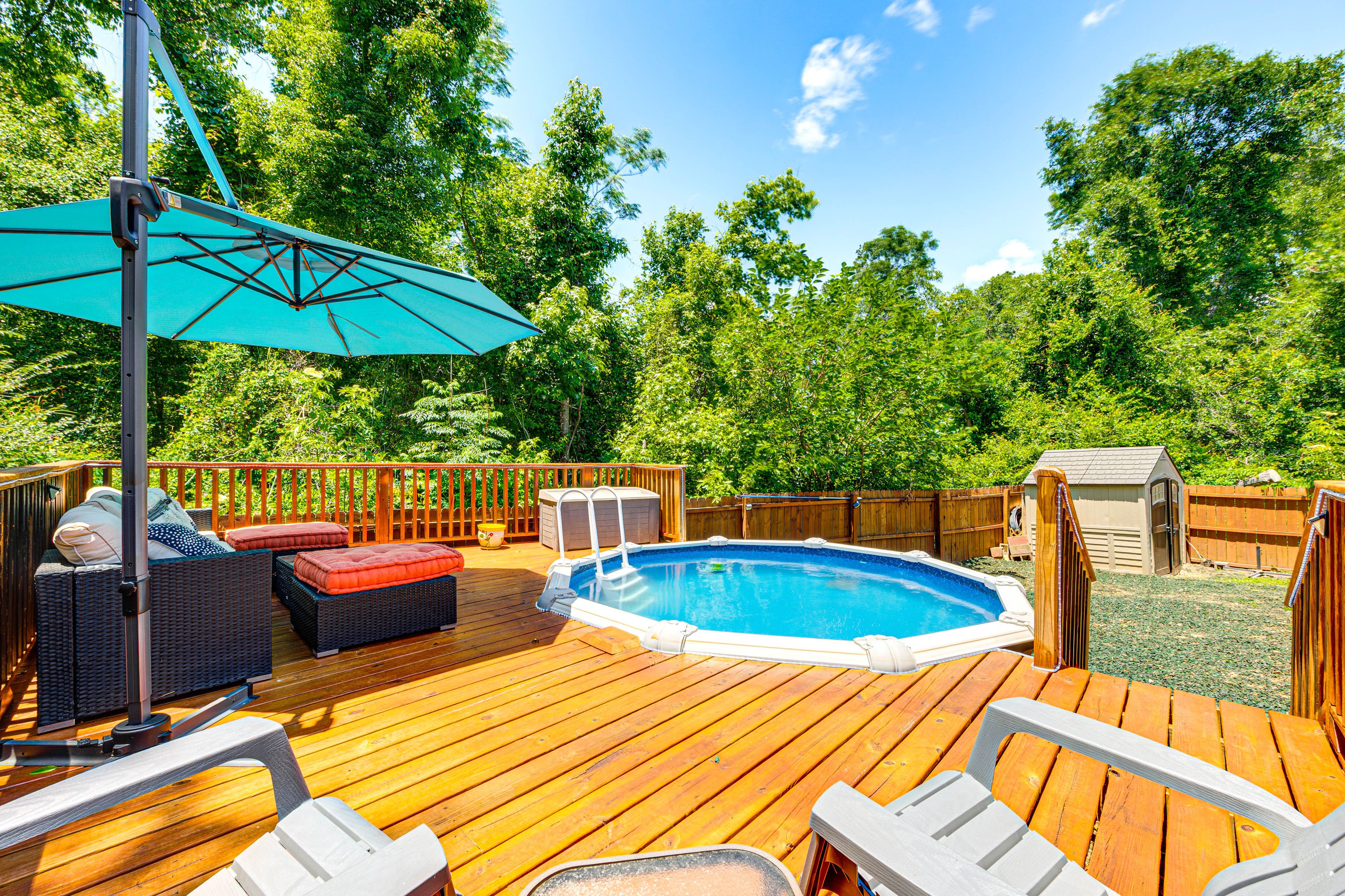 Tallahassee Vacation Rental | 4BR | 3BA | 1,600 Sq Ft | 1 Step to Enter