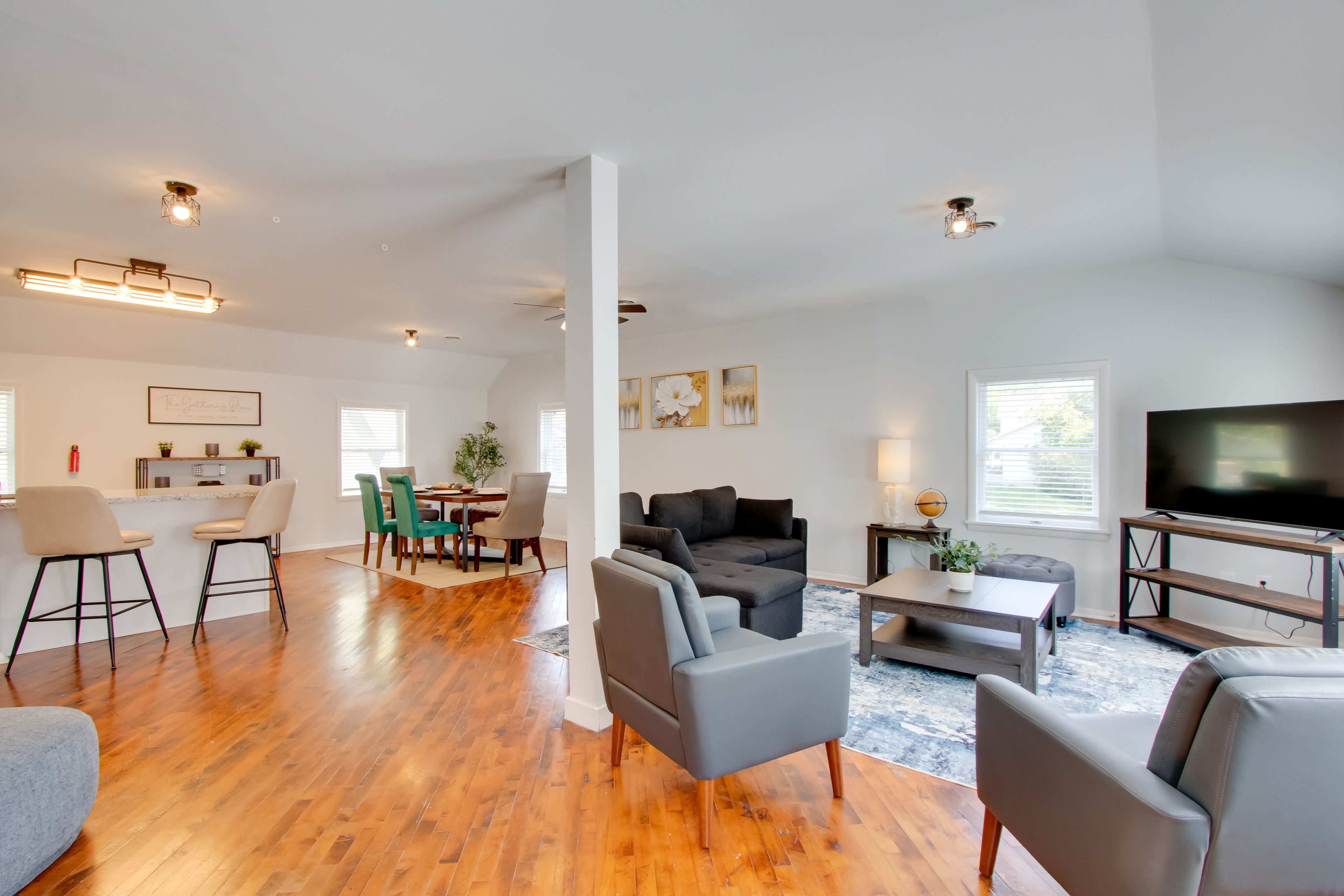 Living Room | Queen Sleeper Sofa | Smart TV