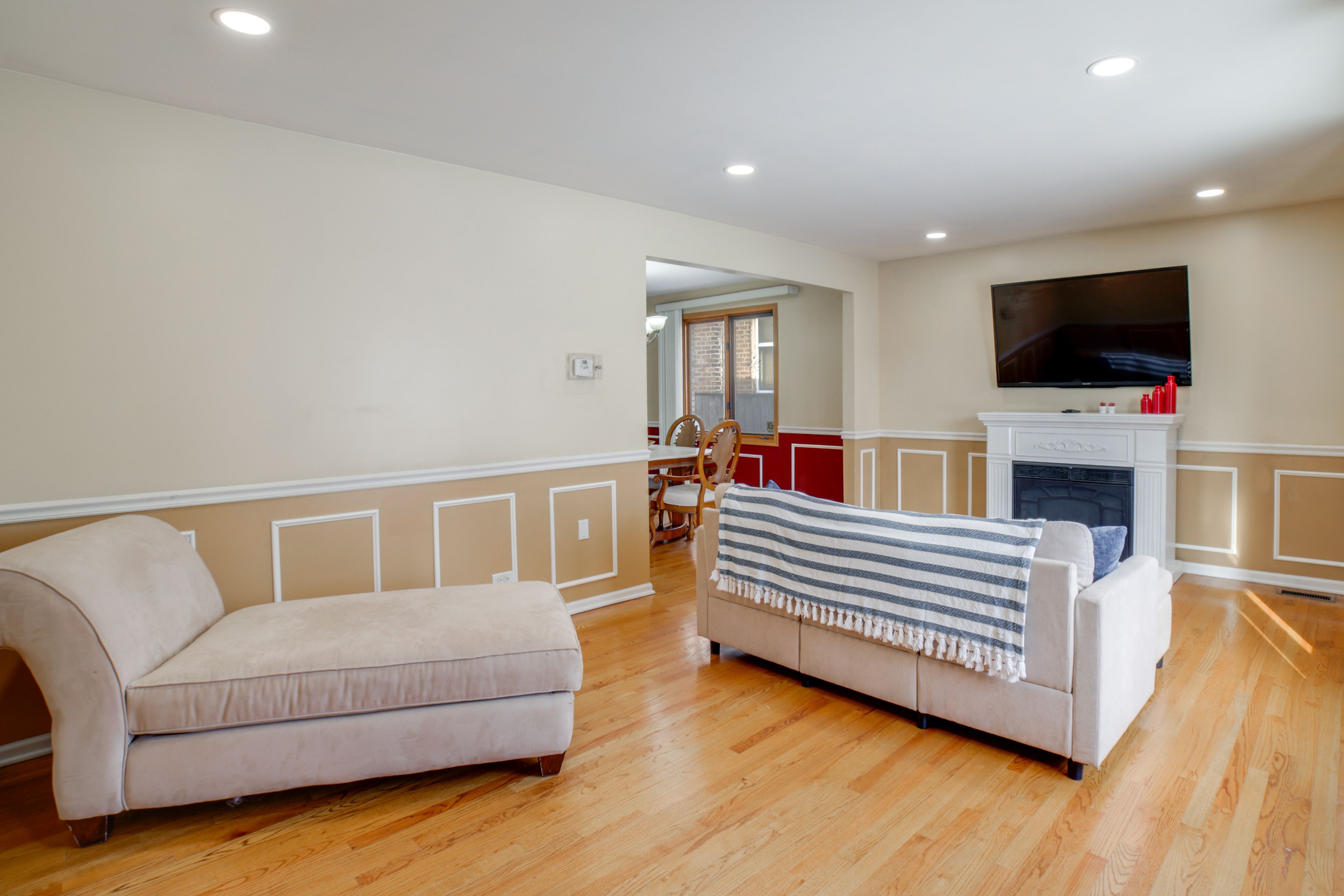 Sitting Room | Main Level