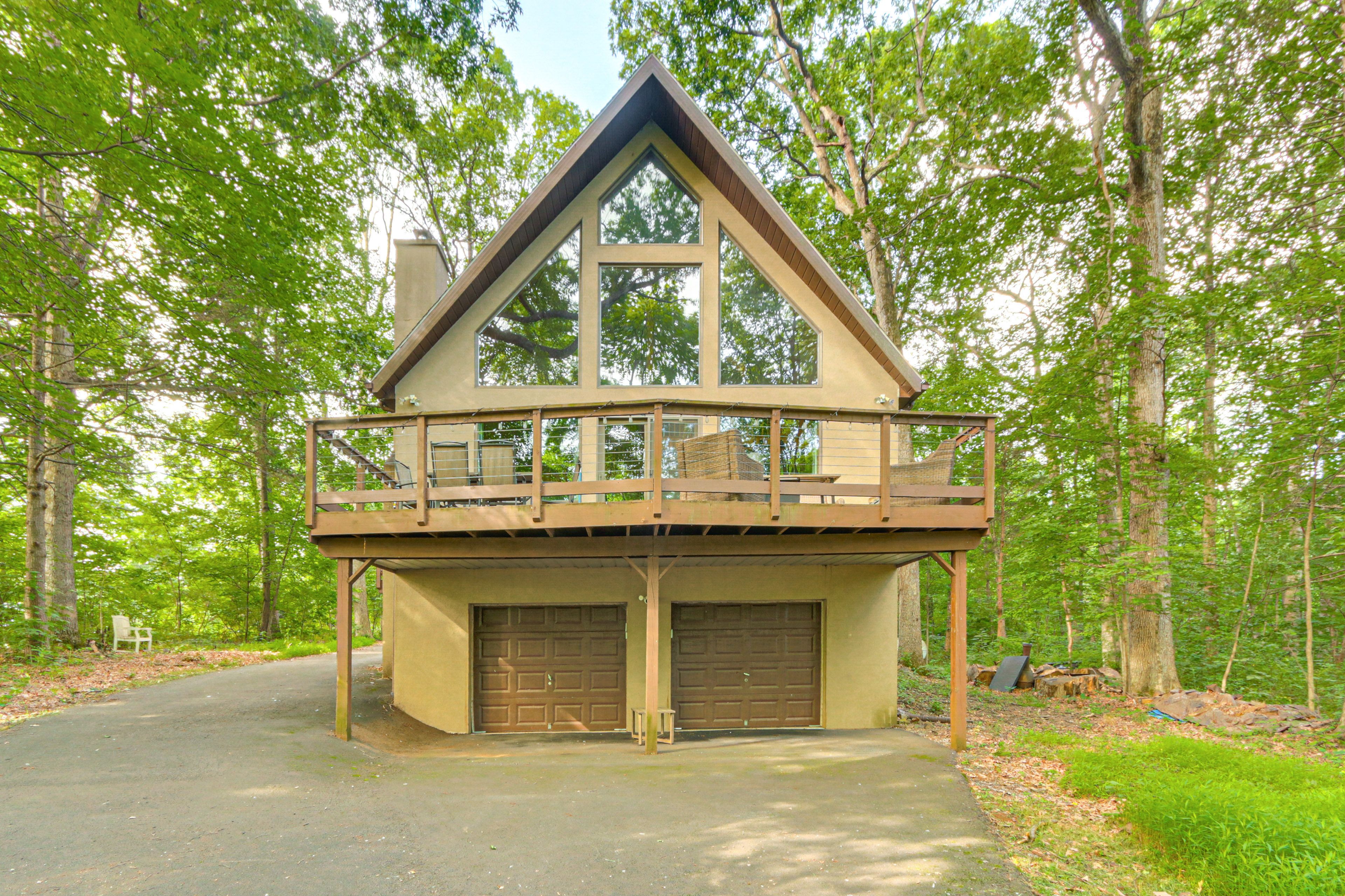 Exterior | 2-Story Home