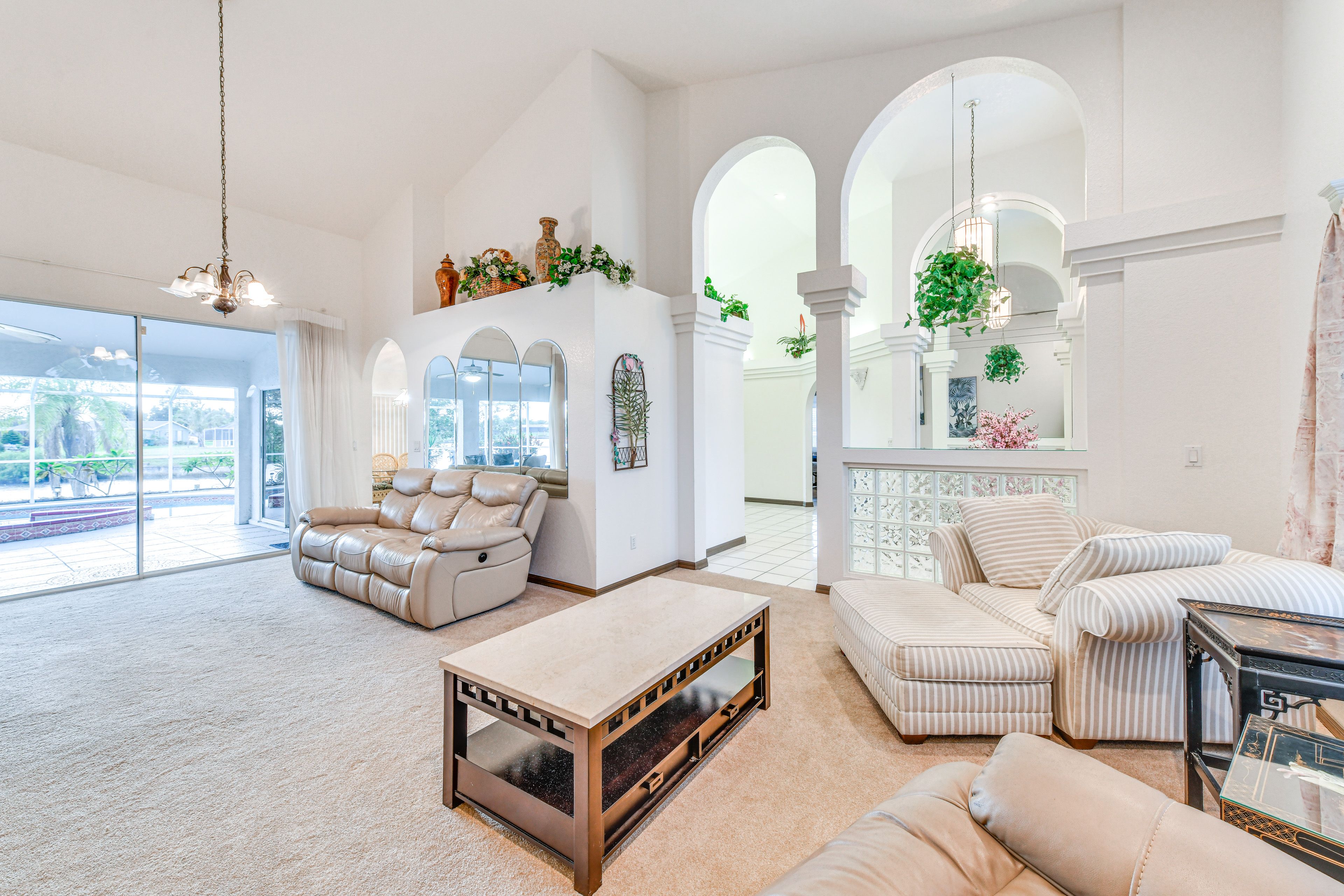Living Room | Central A/C & Heating | Board Games | Books