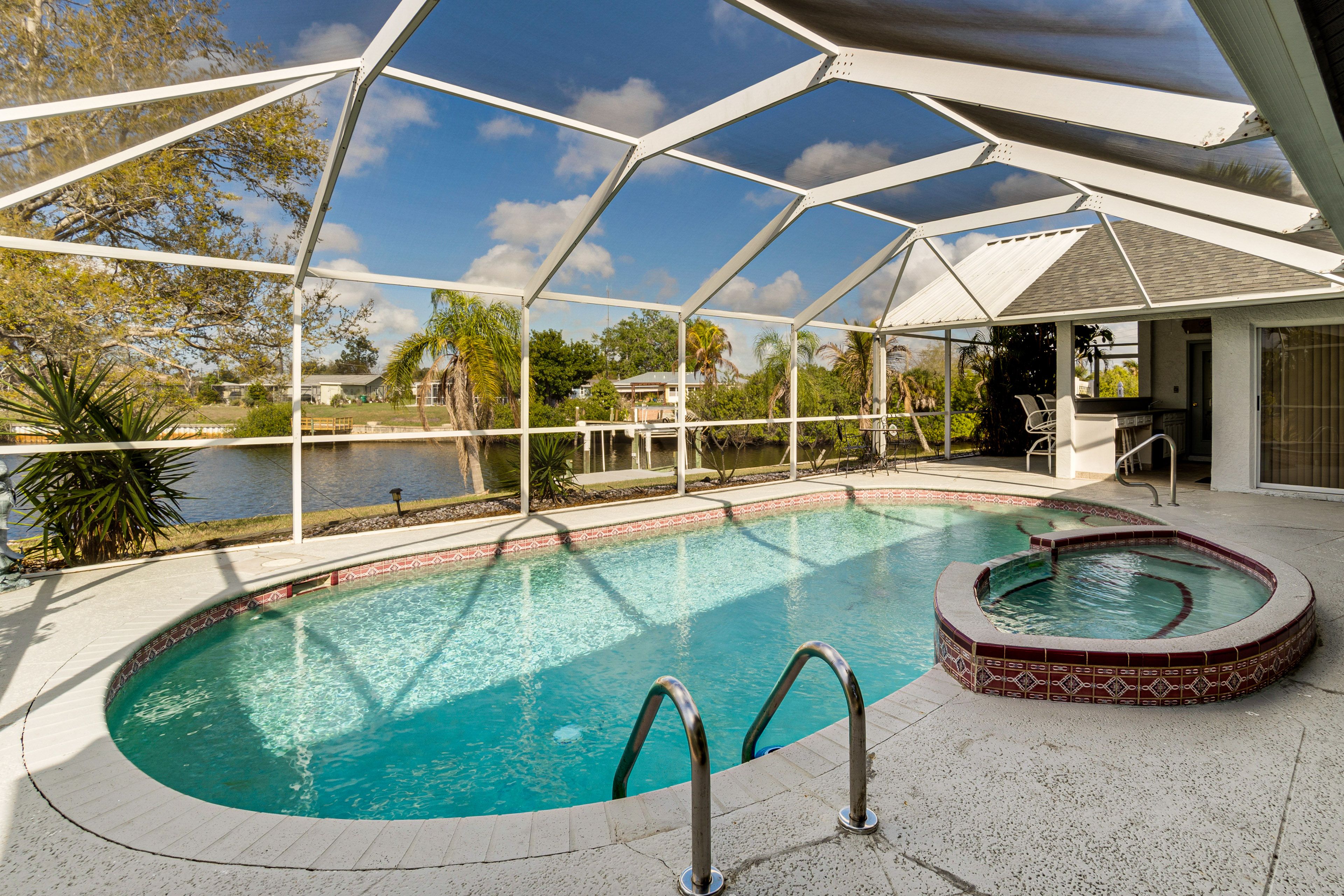 Port Charlotte Vacation Rental | 3BR | 3BA | 2,416 Sq Ft | 1 Step to Enter