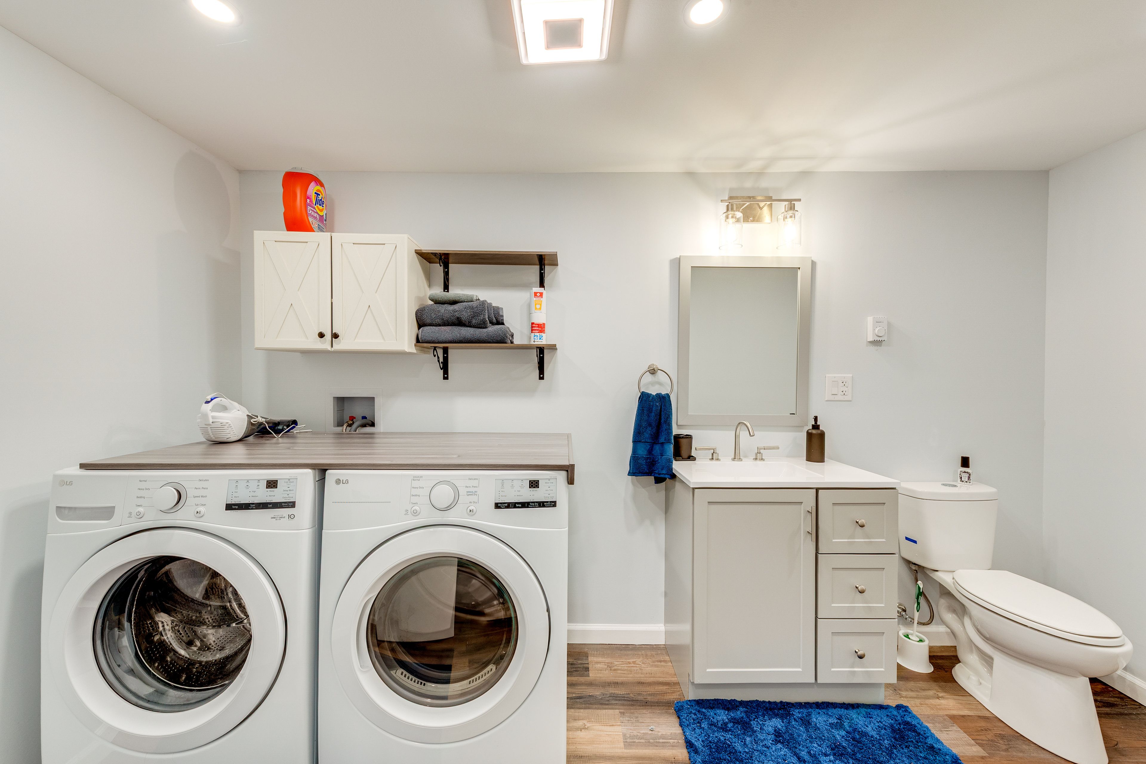 Half Bathroom | Lower Level