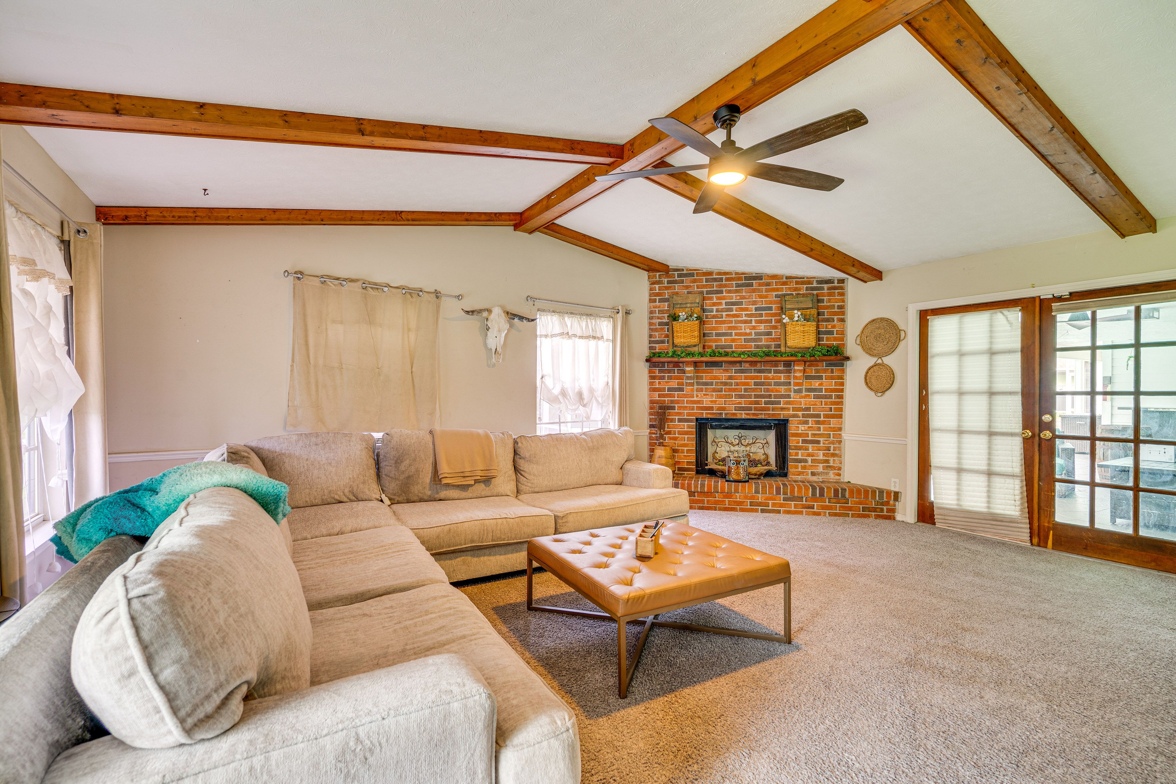 Living Room | 1st Floor | Sleeper Sofa