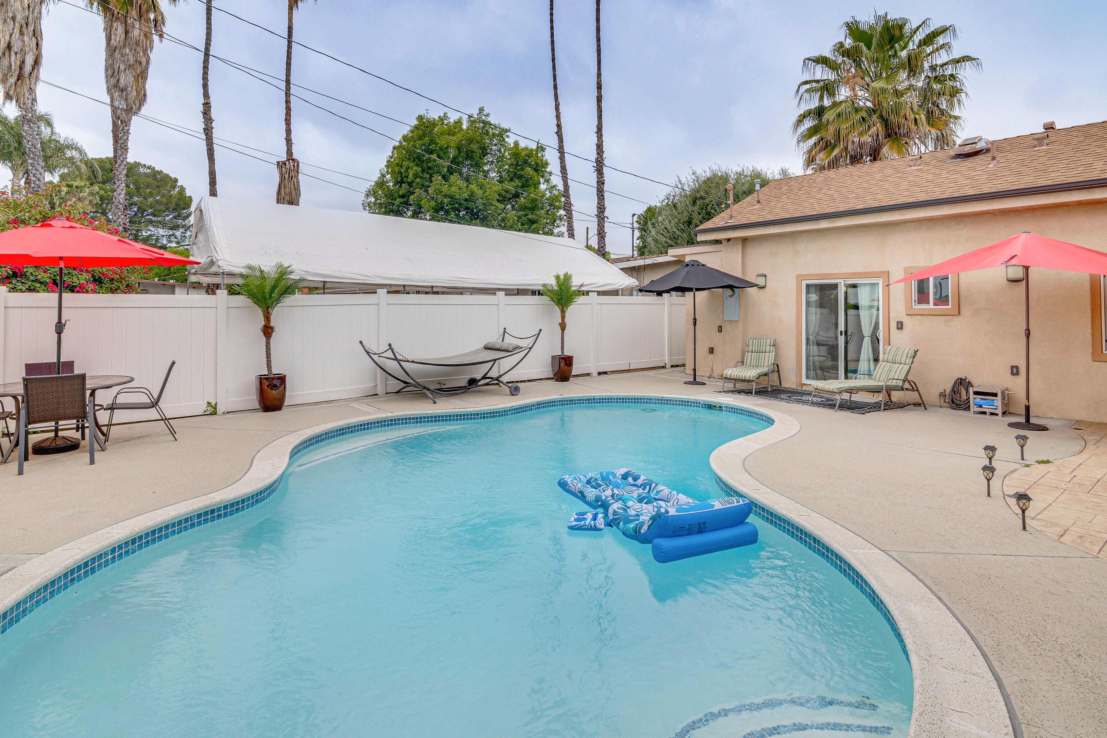 Private Pool | Hammock