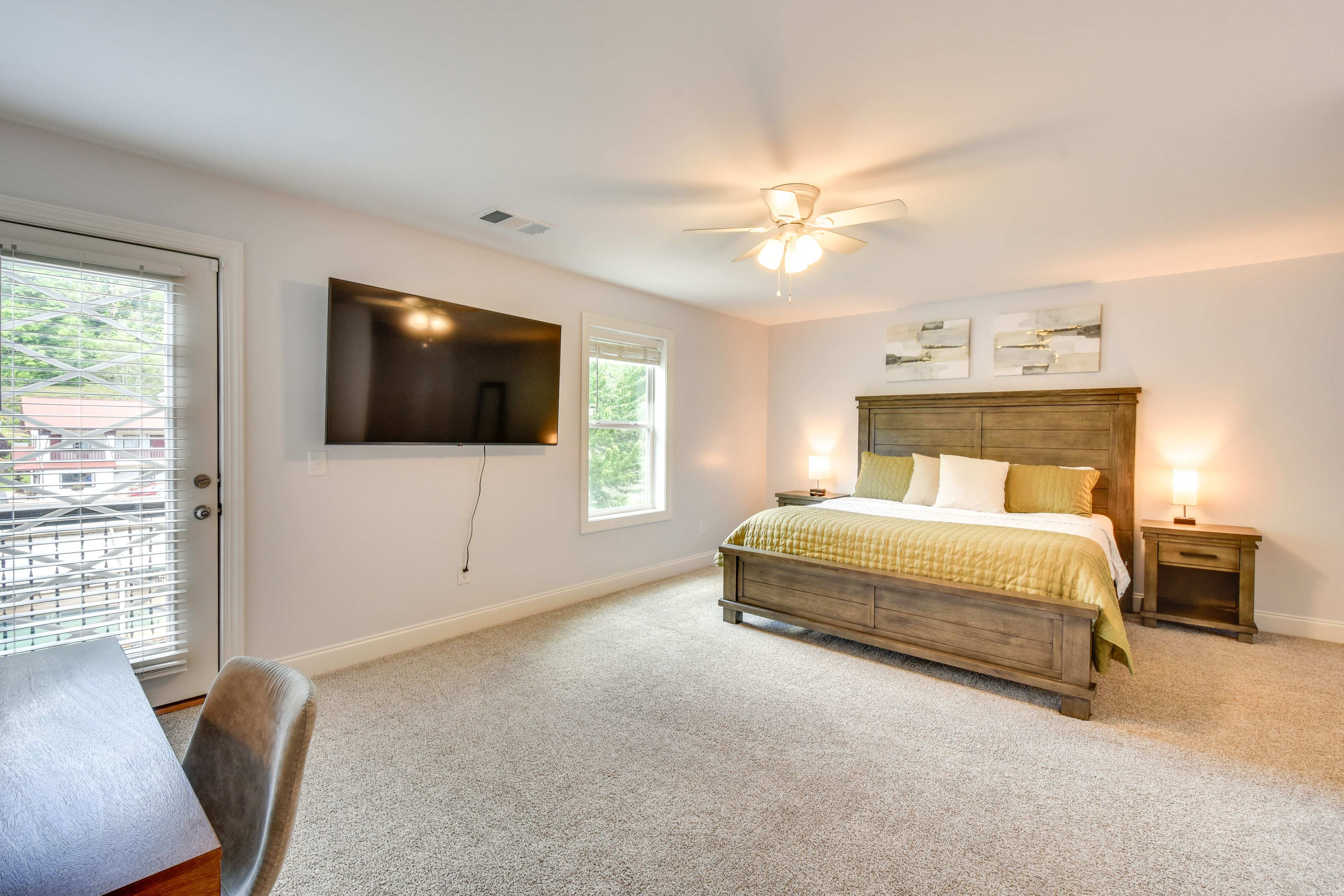 Bedroom | King Bed | Smart TV | Balcony Access | Linens Provided