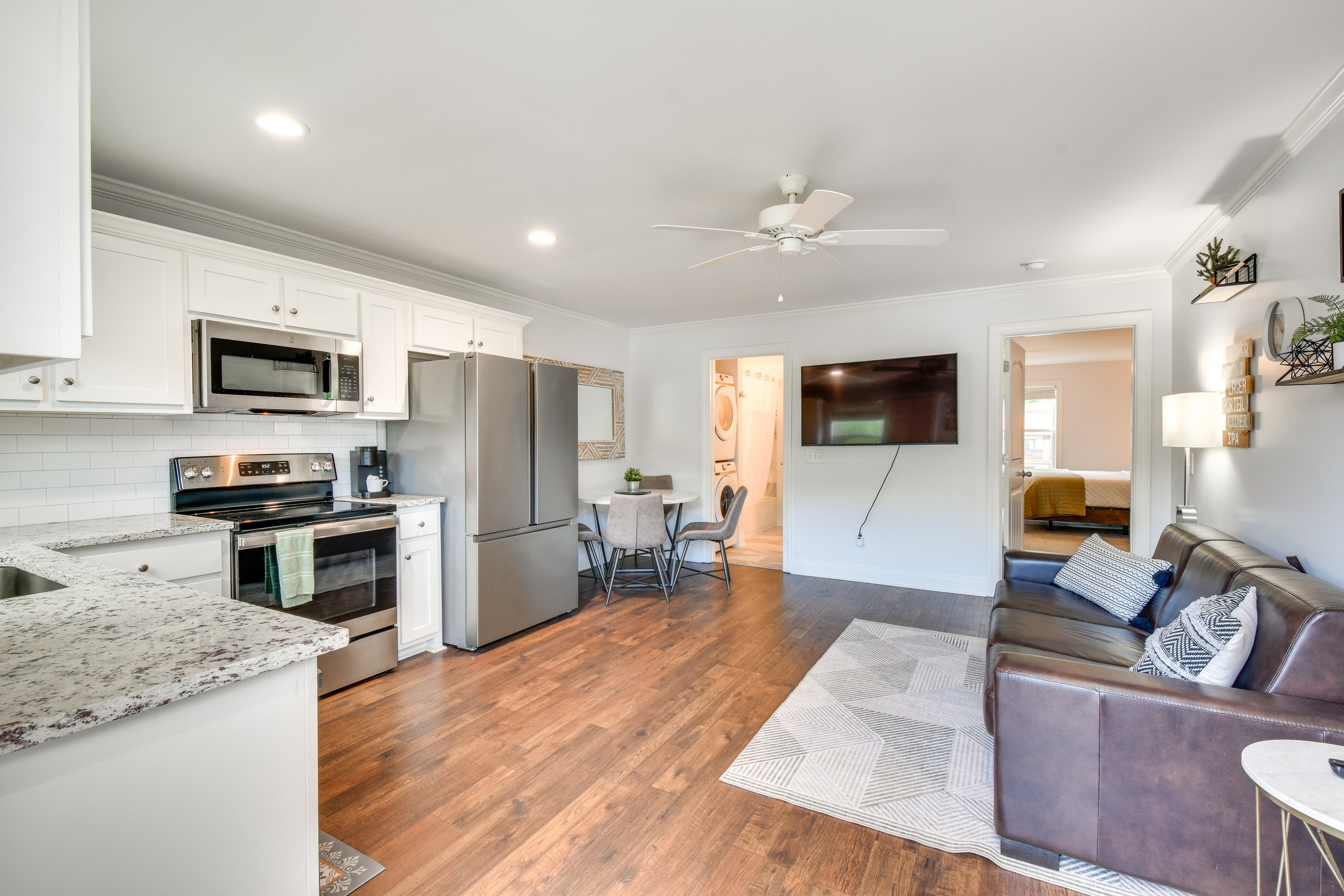 Helen Vacation Rental | 1BR | 1BA | 800 Sq Ft | Stairs Required