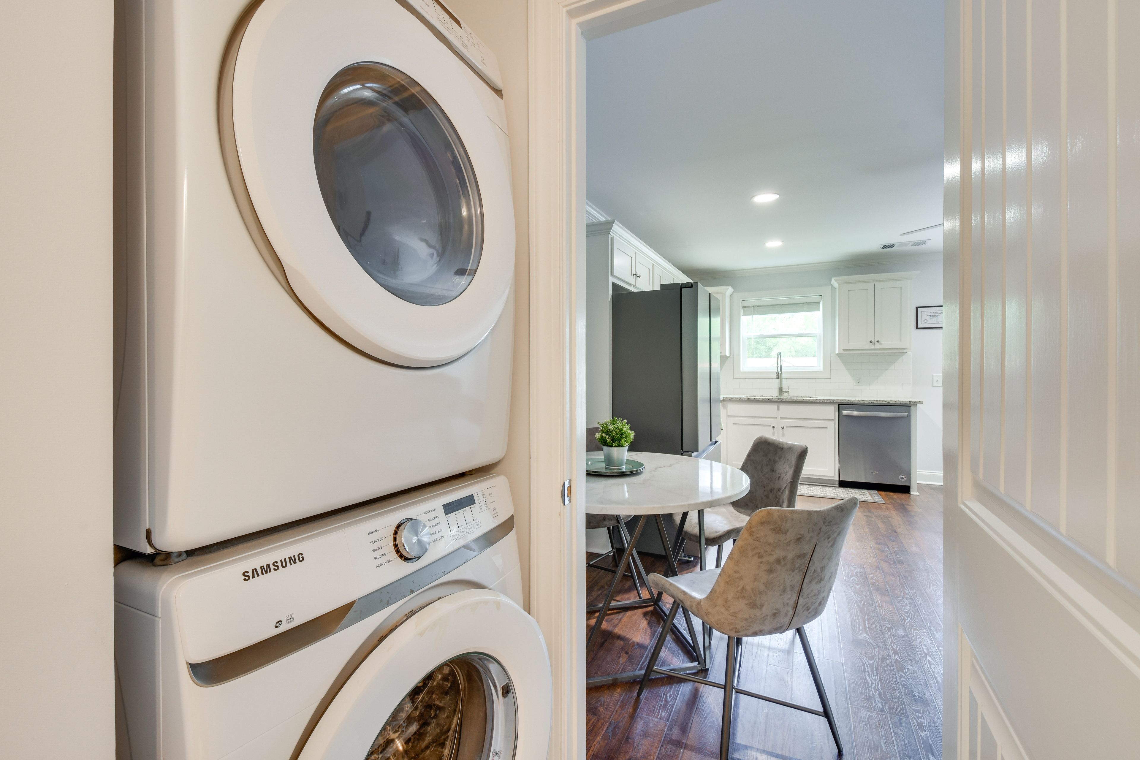 Washer & Dryer
