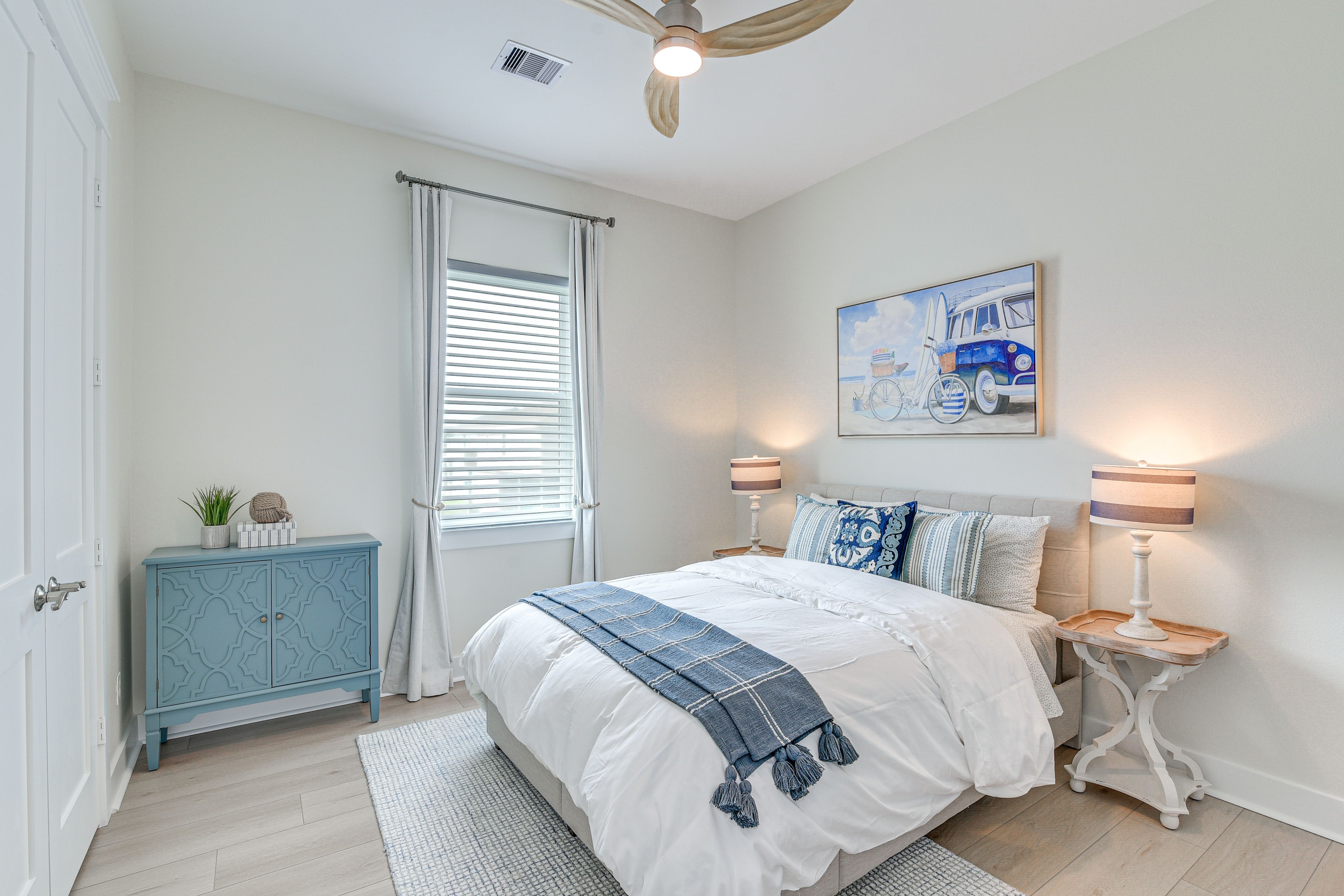 Bedroom 3 | Queen Bed | Twin Bunk Bed