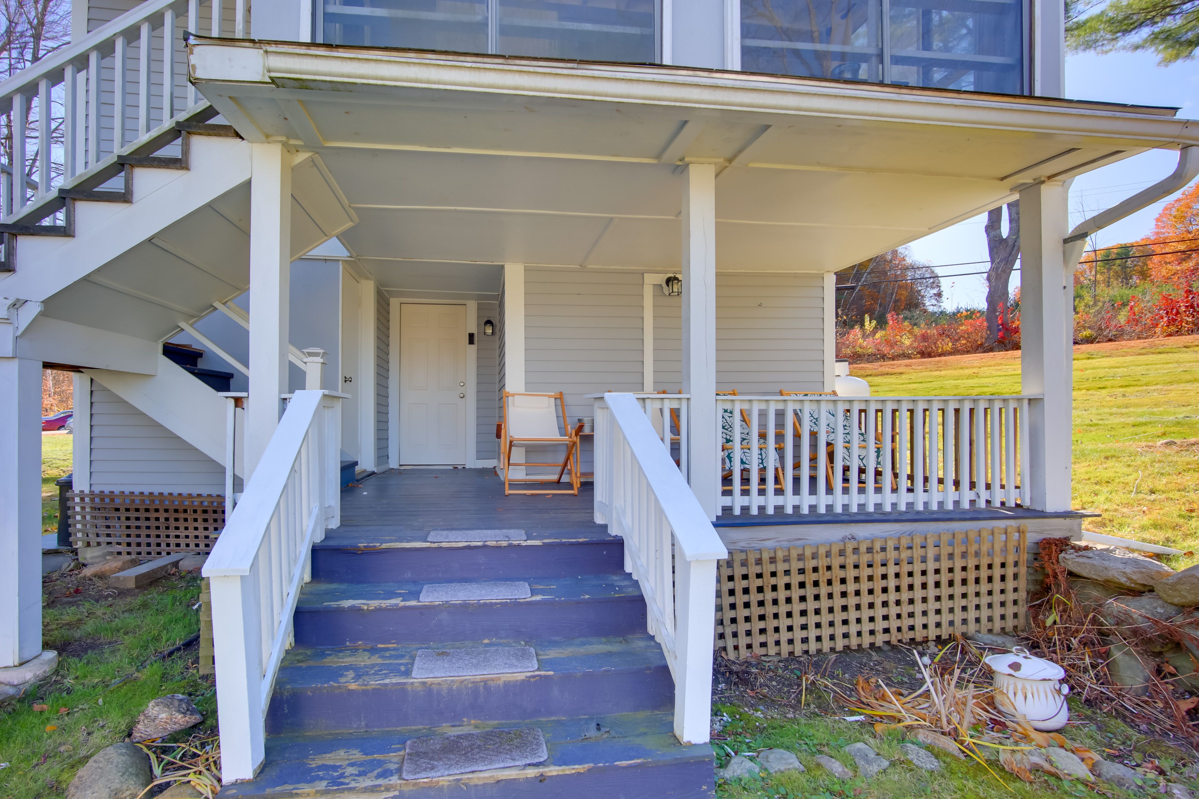 Property Exterior | Shared Parking Lot (2 Vehicles)