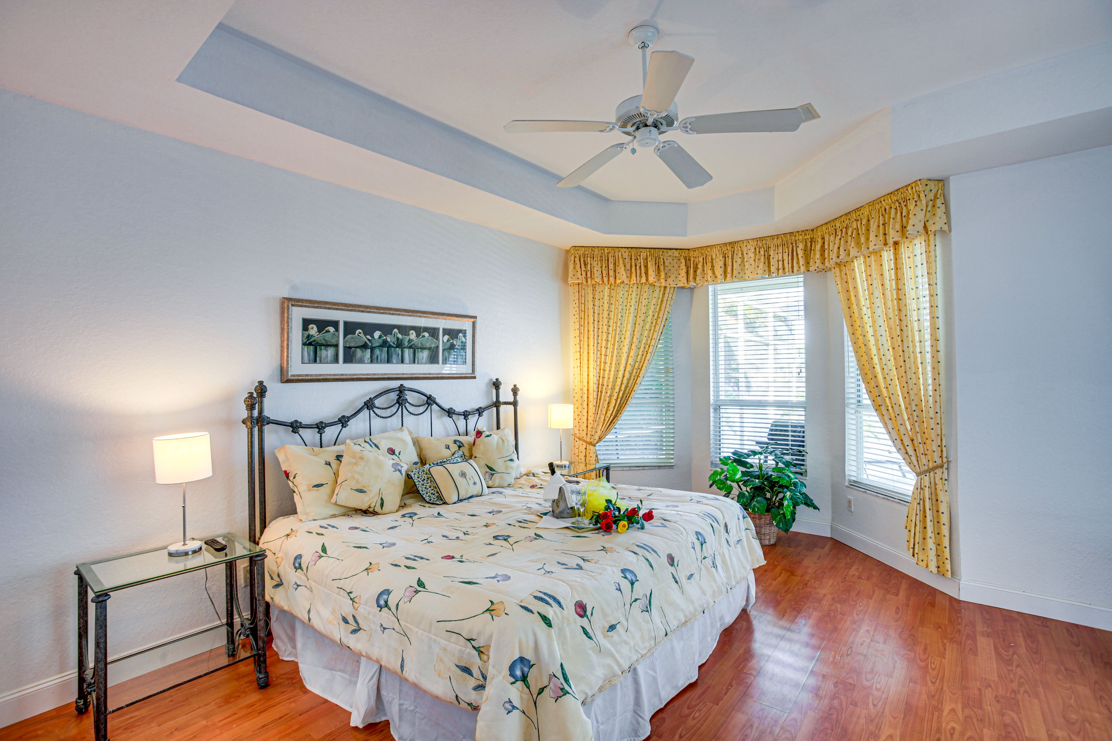 Bedroom 1 | King Bed | Linens Provided
