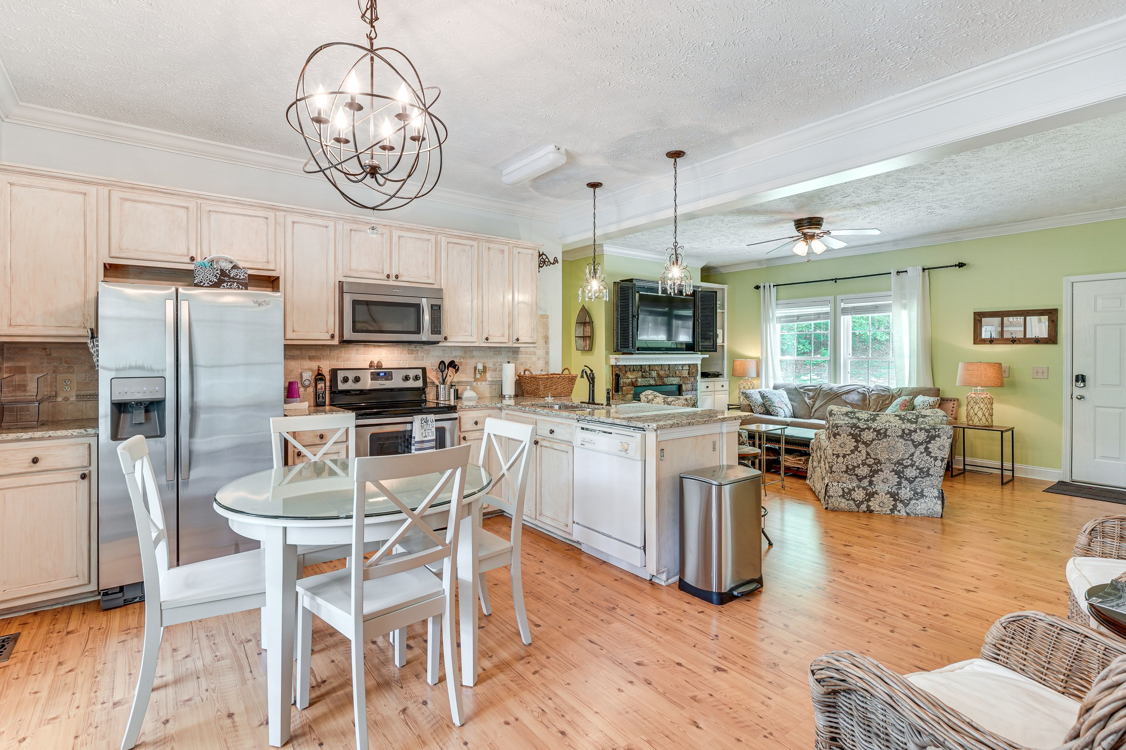 Kitchen & Dining Area | Keurig & Drip Coffee Makers | Cooking Basics