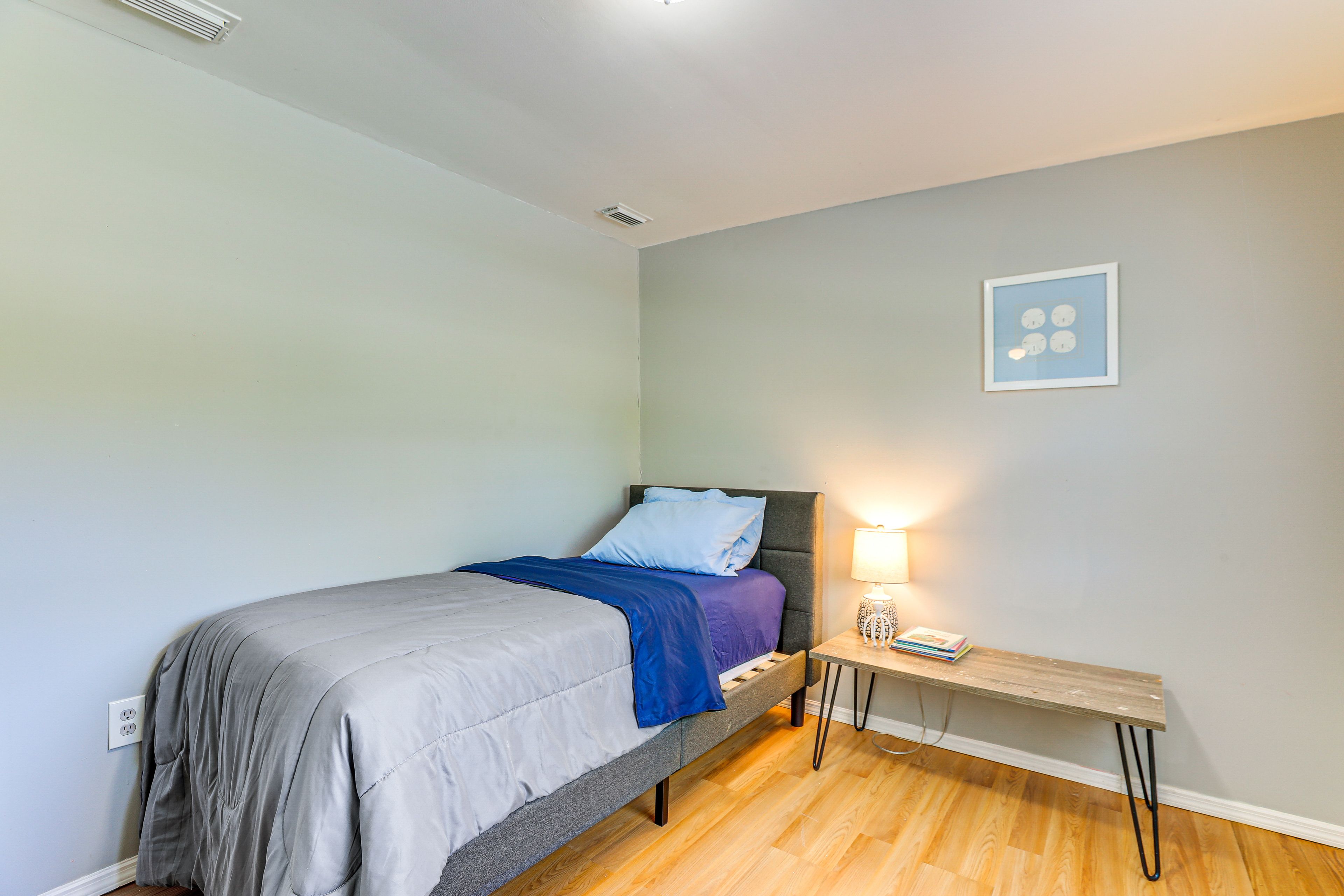 Bedroom 3 | Twin Bed