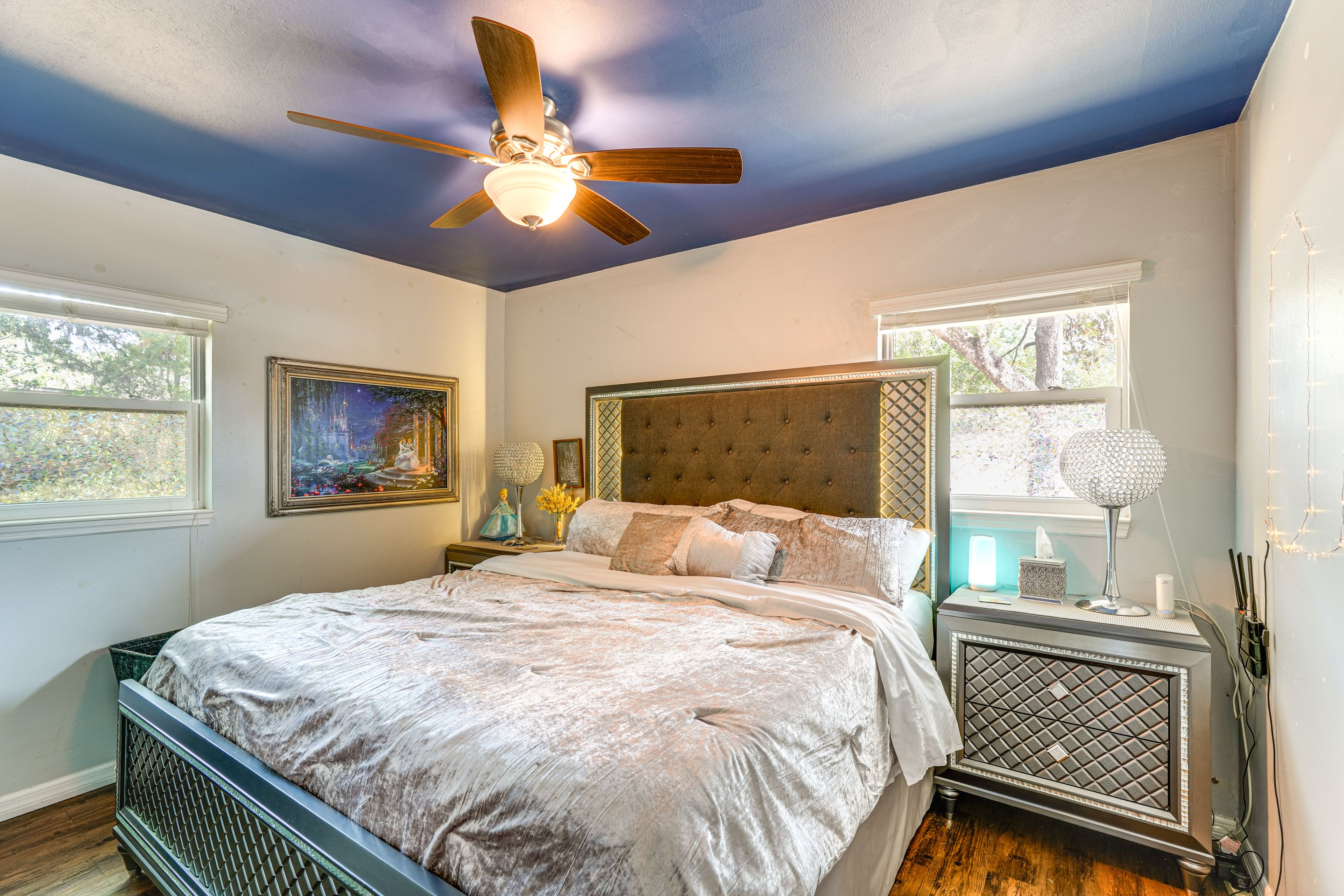 Bedroom 1 | King Bed