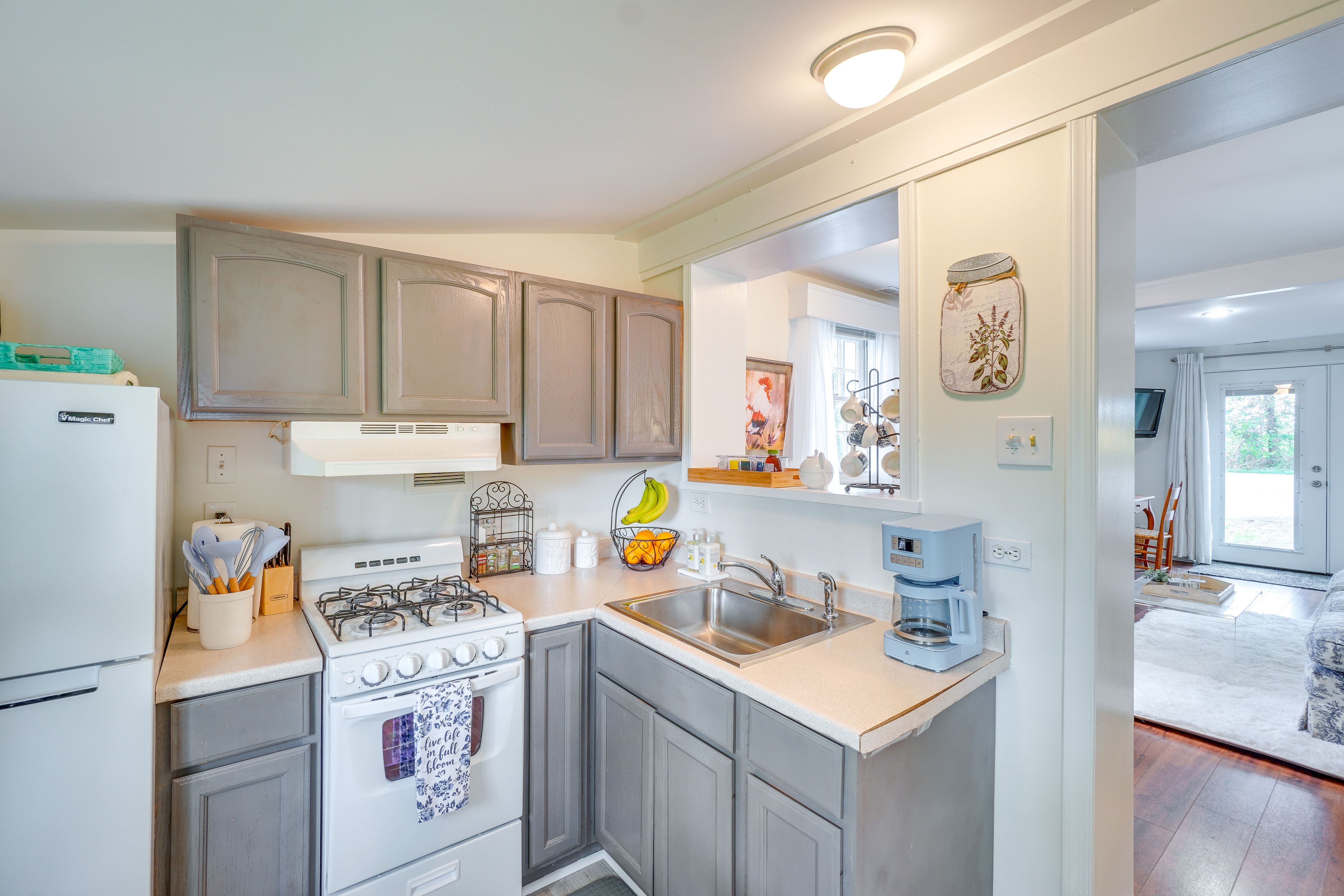 Kitchen | Cooking Basics | Drip Coffee Maker