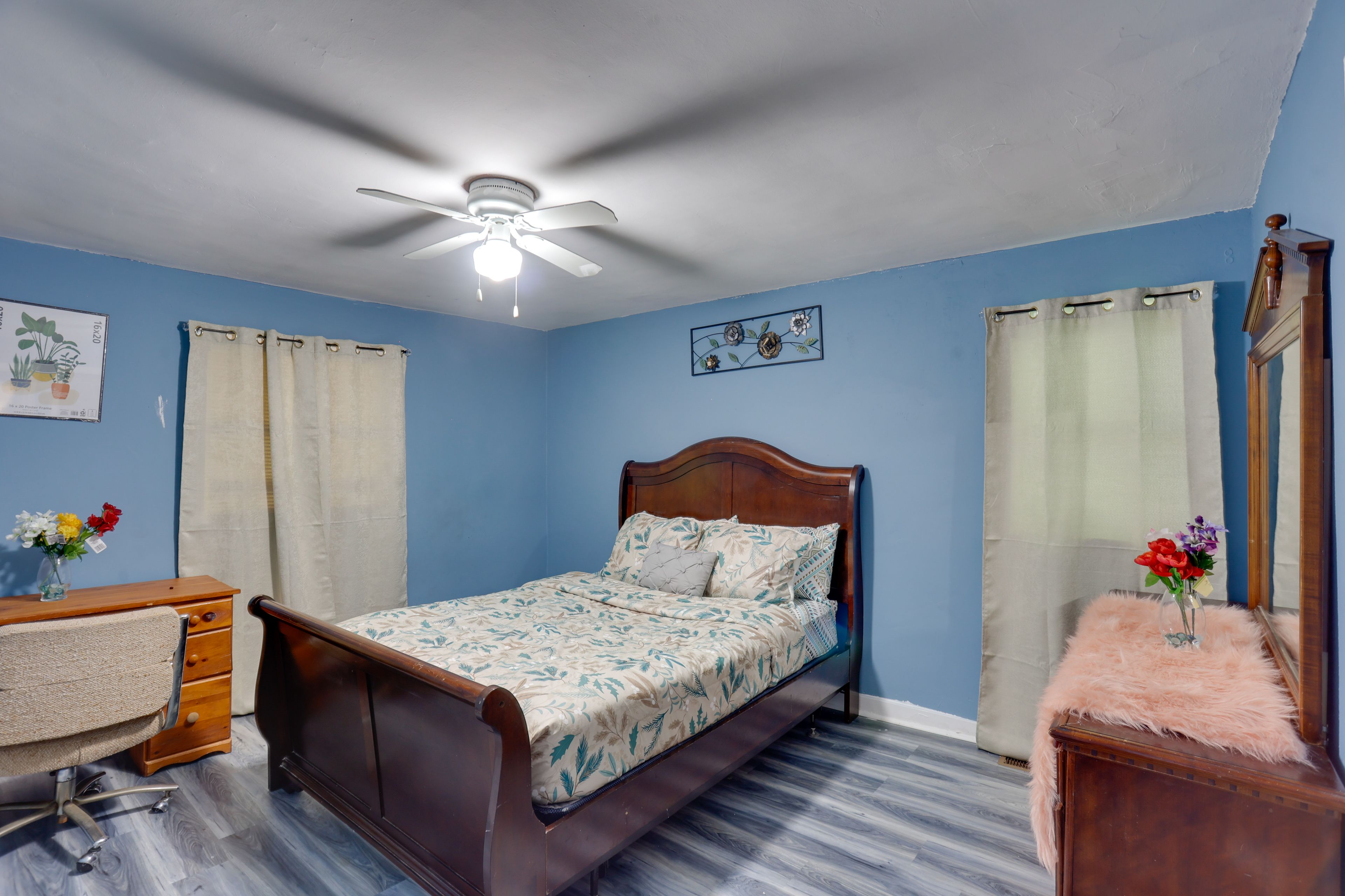 Bedroom 1 | Queen Bed | Linens Provided