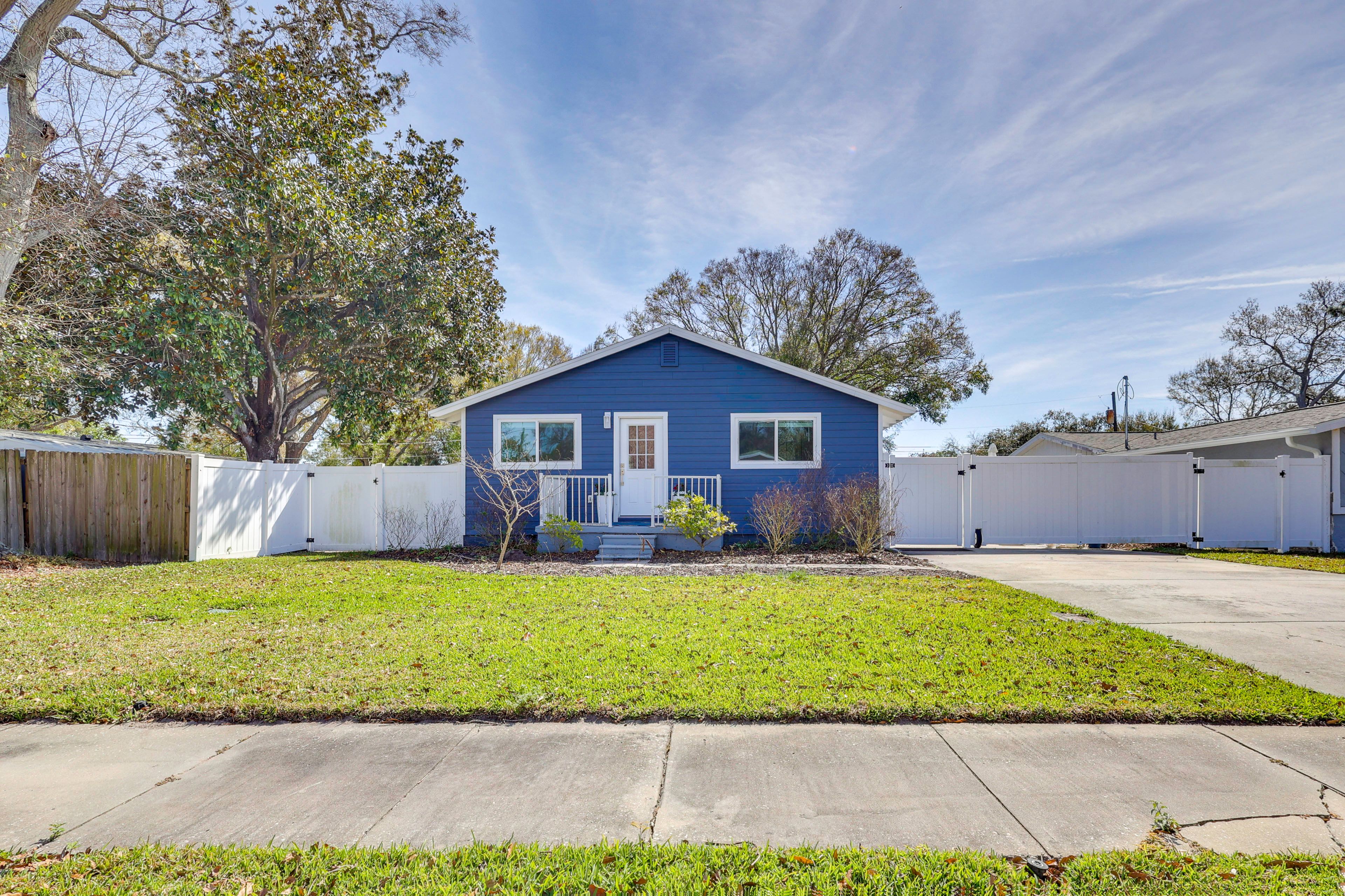 Parking | Driveway (2 Vehicles)