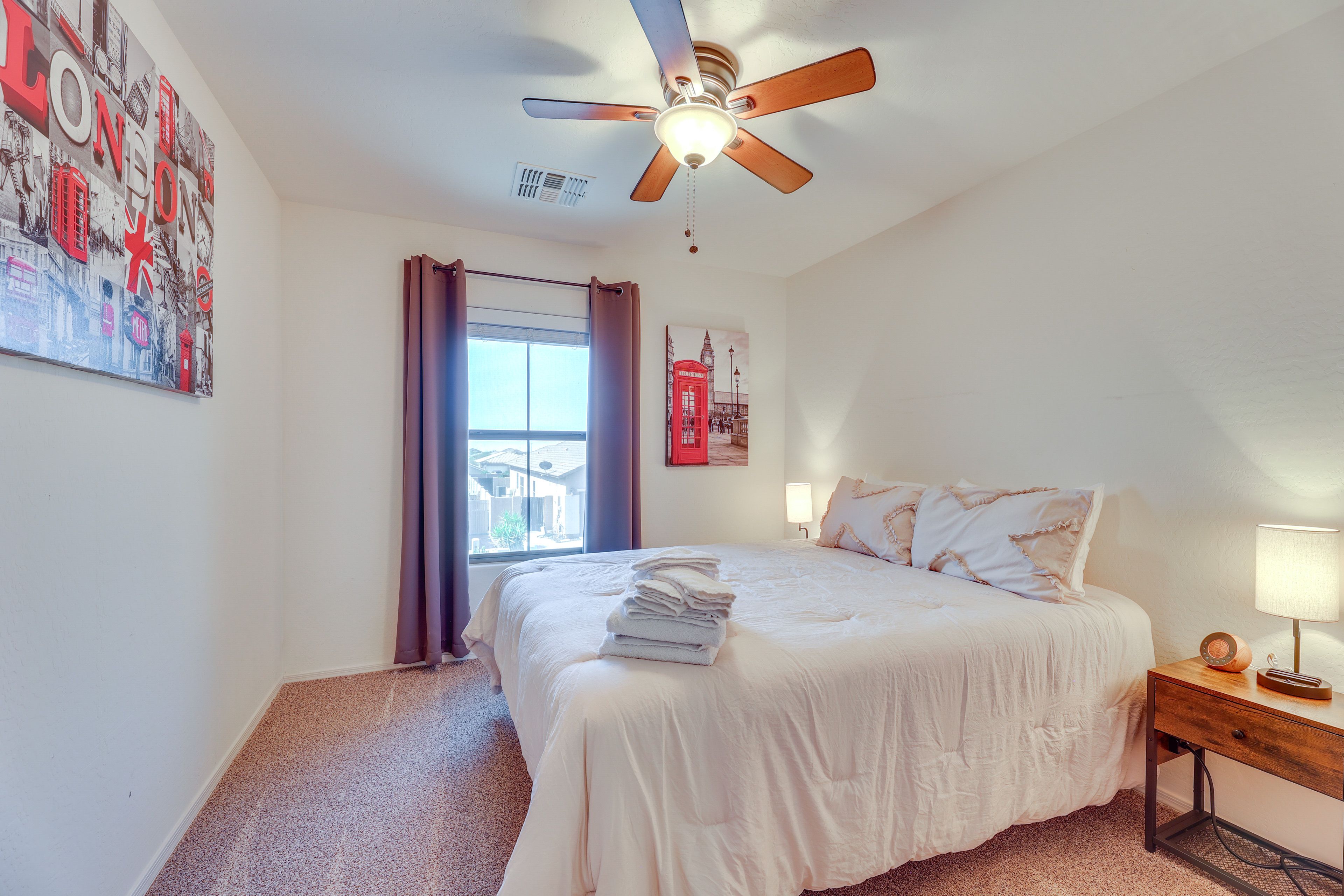 Bedroom 2 | 2nd Floor | Queen Bed