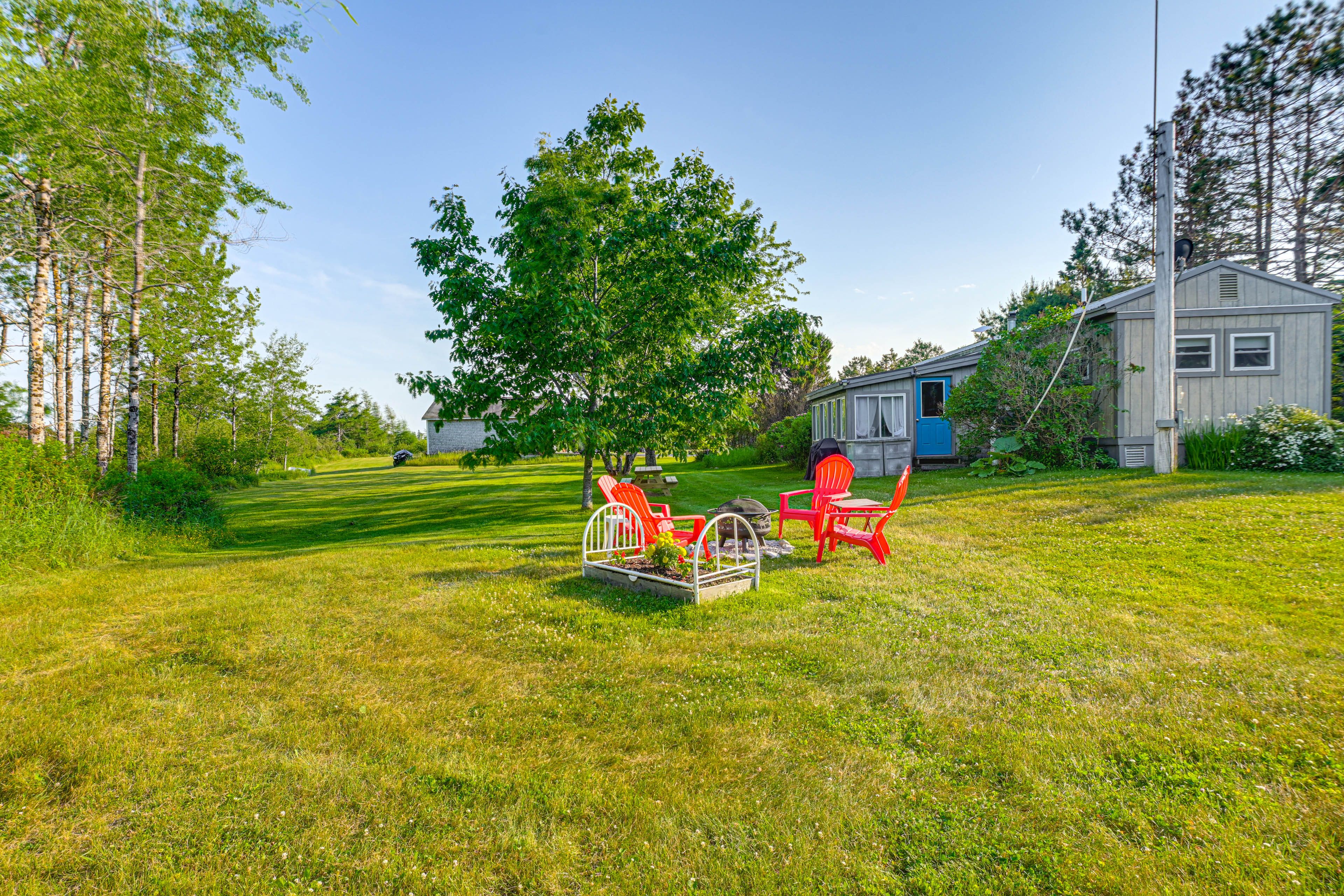 Property Exterior | Private Yard | Gas Grill