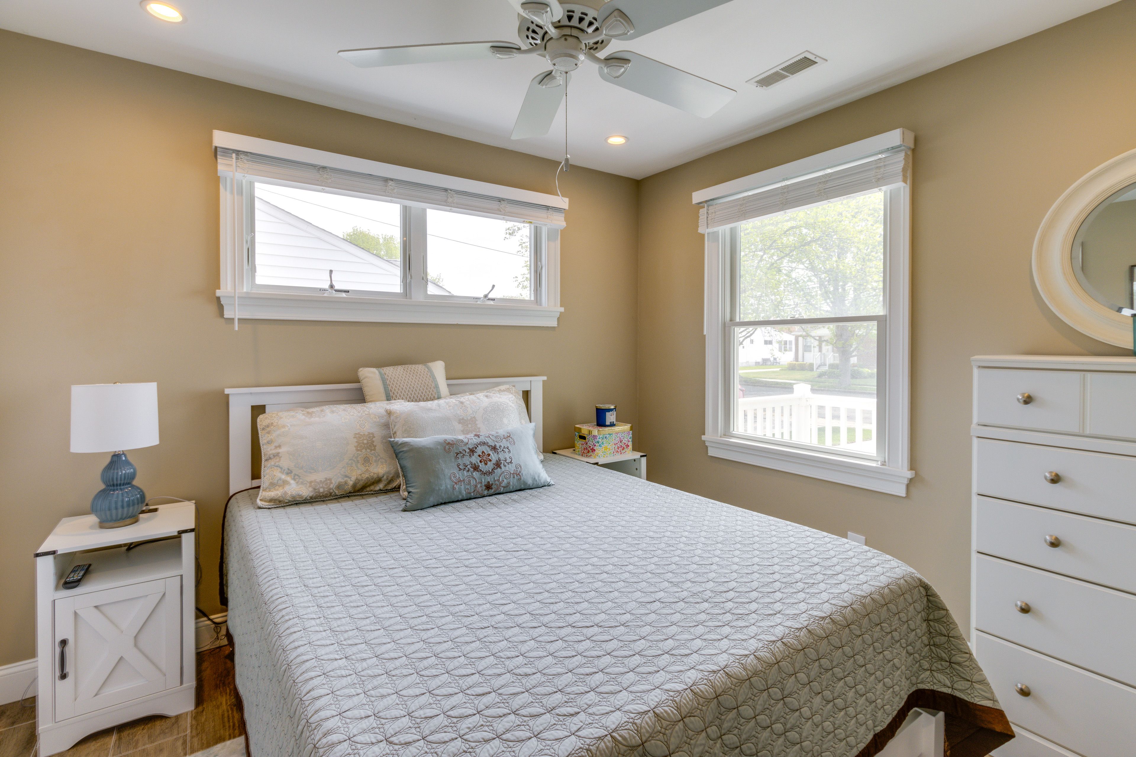 Bedroom 2 | Queen Bed | Linens Provided