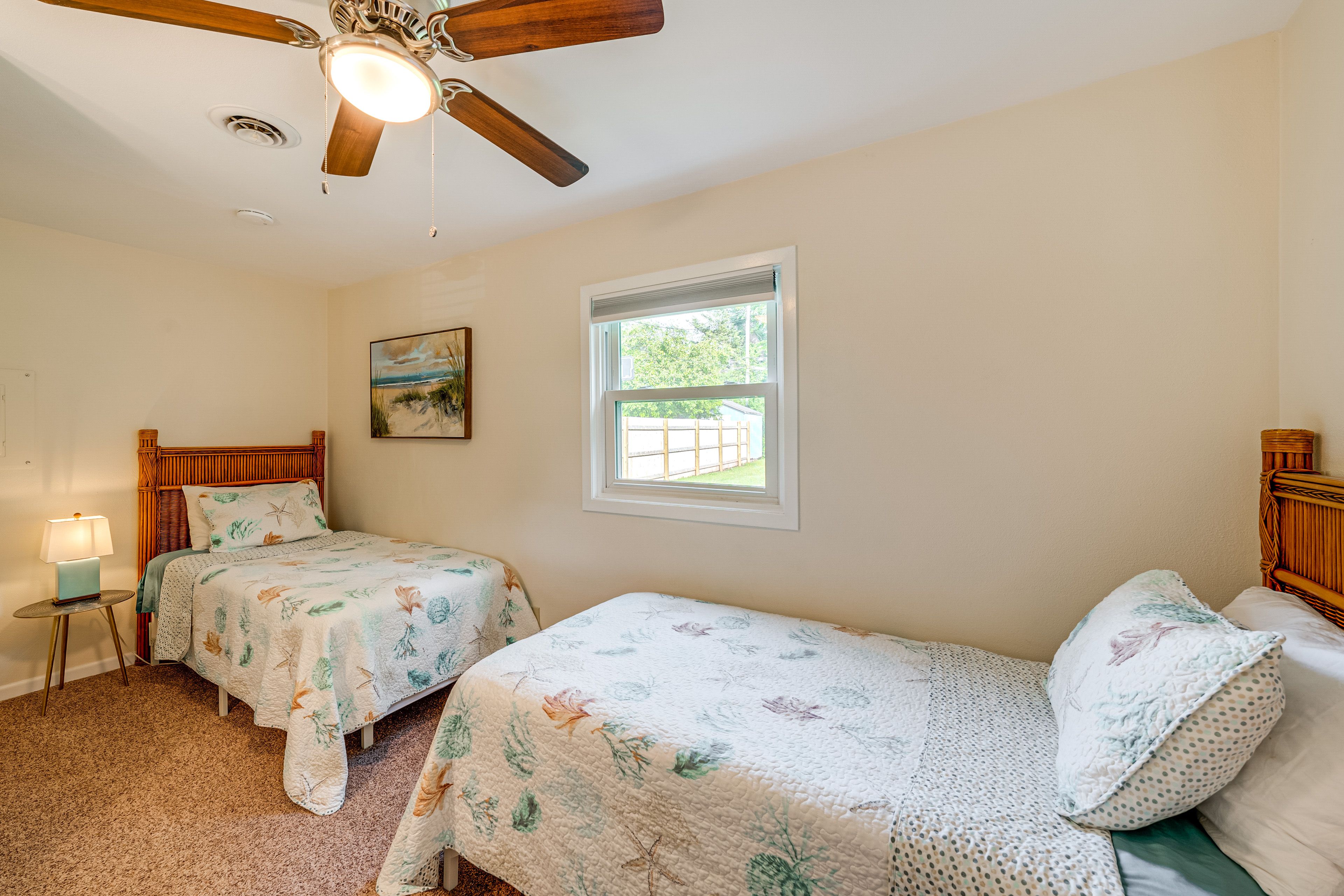 Bedroom 2 | 2 Twin Beds