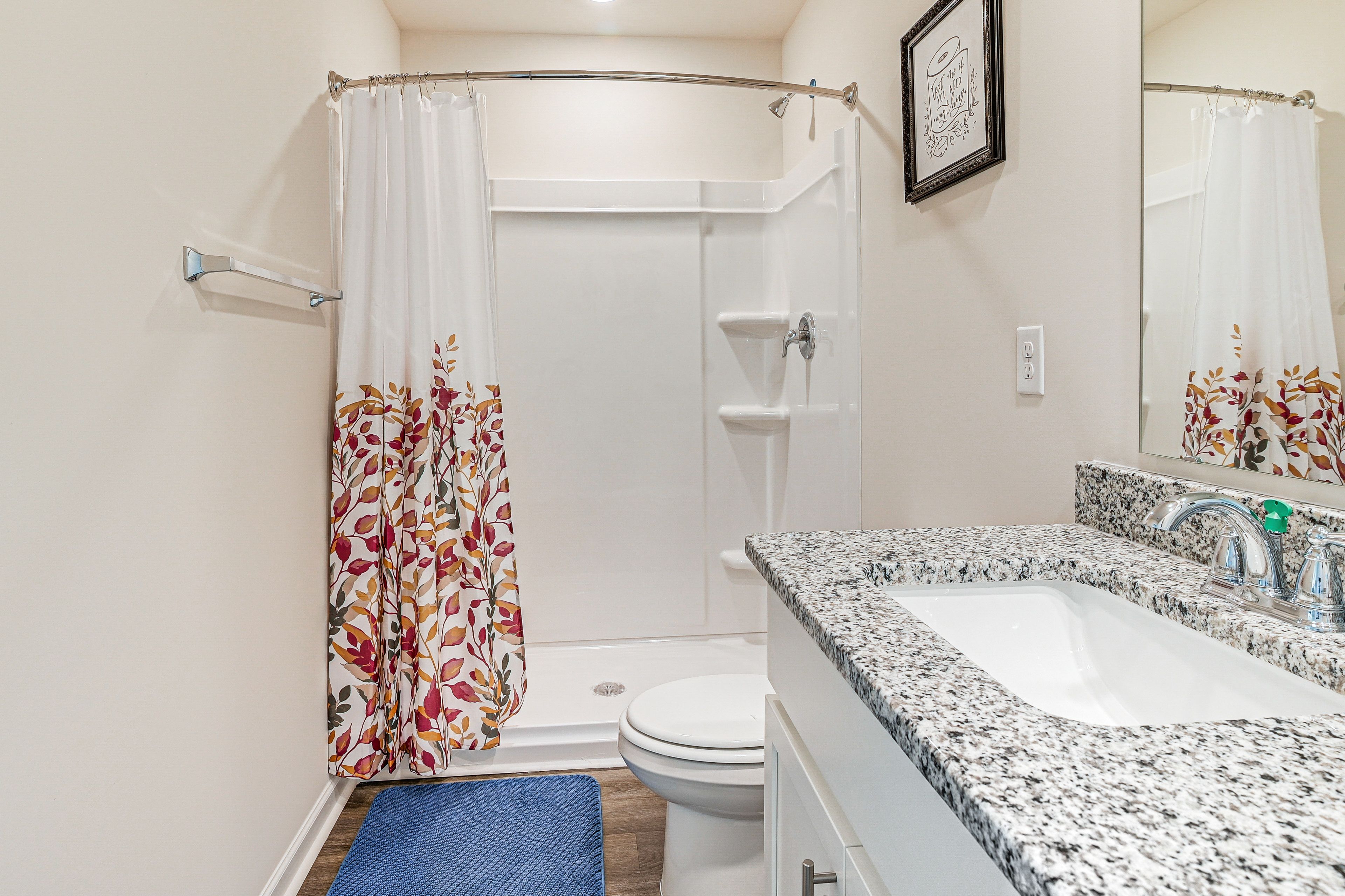 En-Suite Bathroom | 2nd Floor