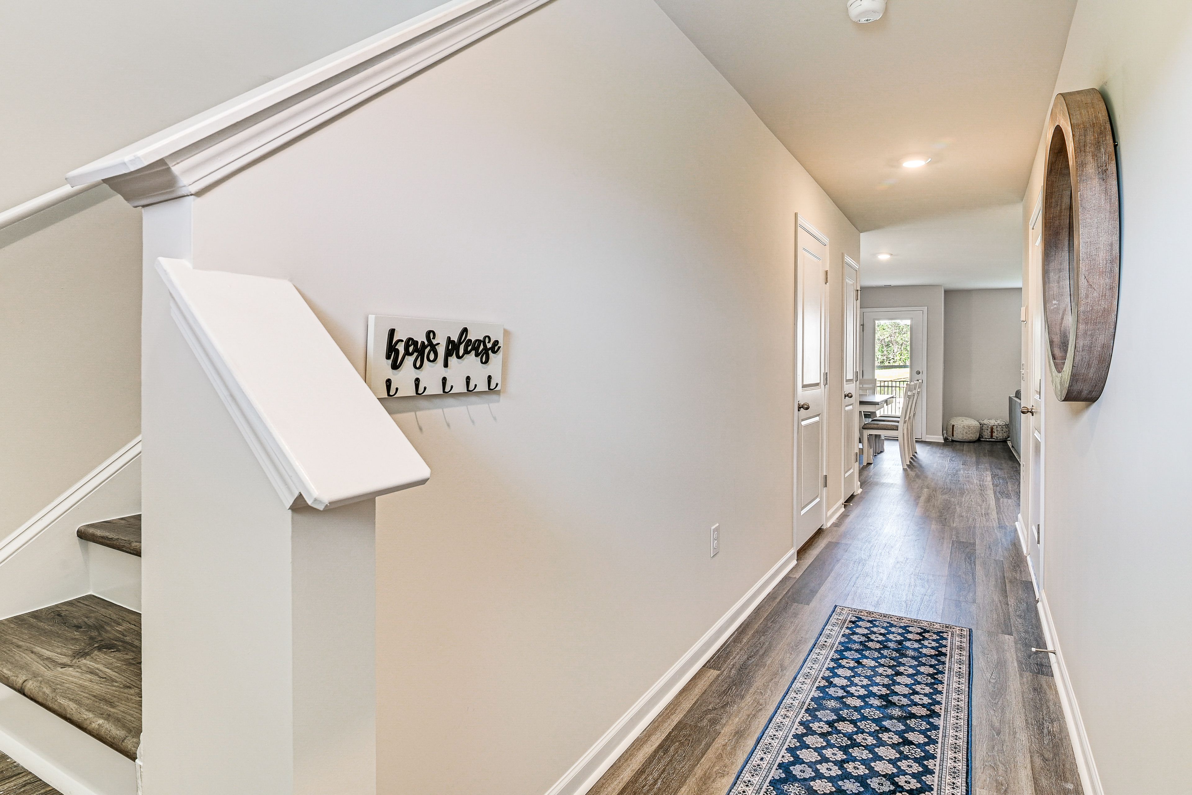 Entry | 1st Floor