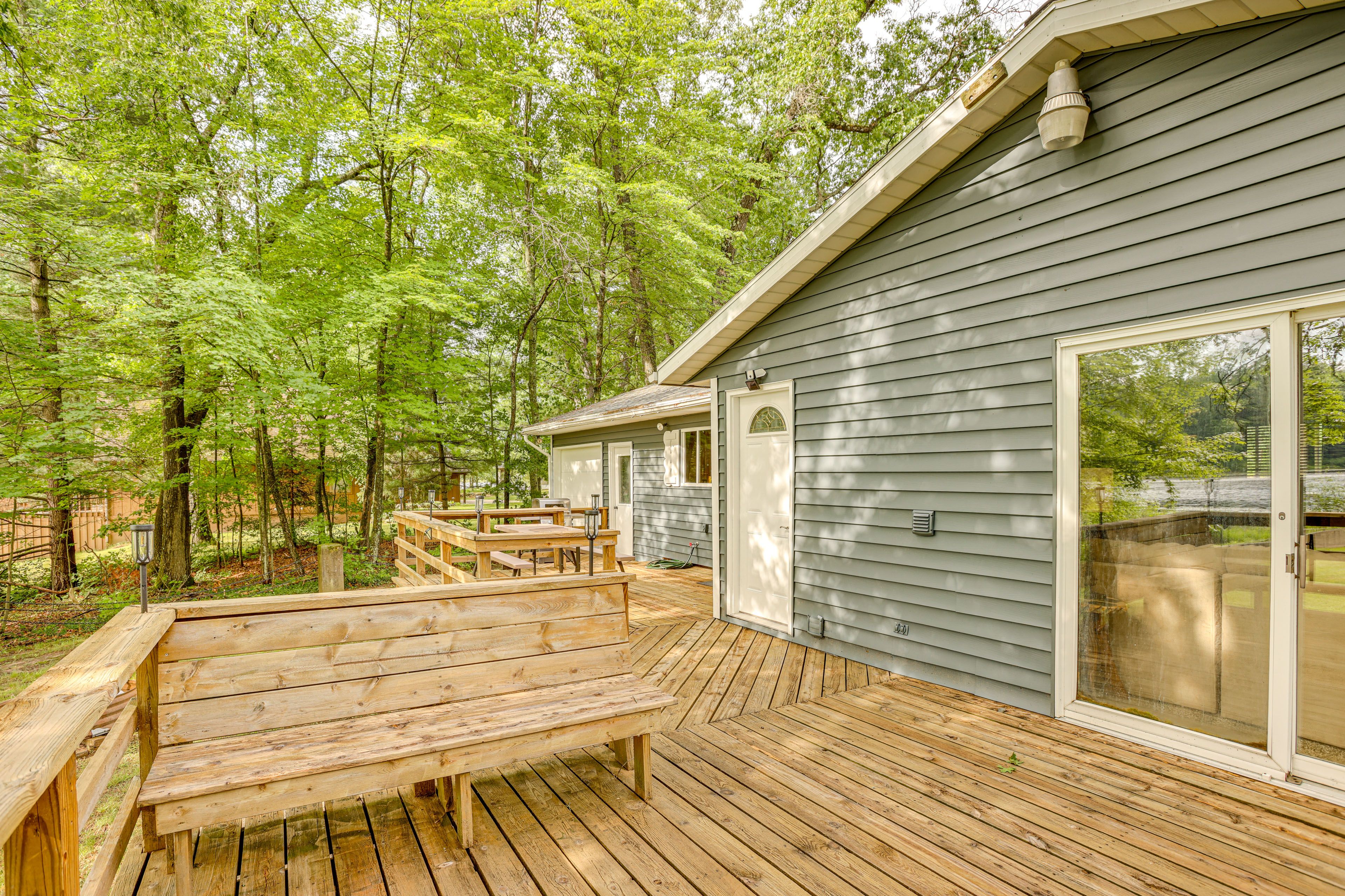 Deck | Seating Area | Gas Grill | Outdoor Dining | Lake Views