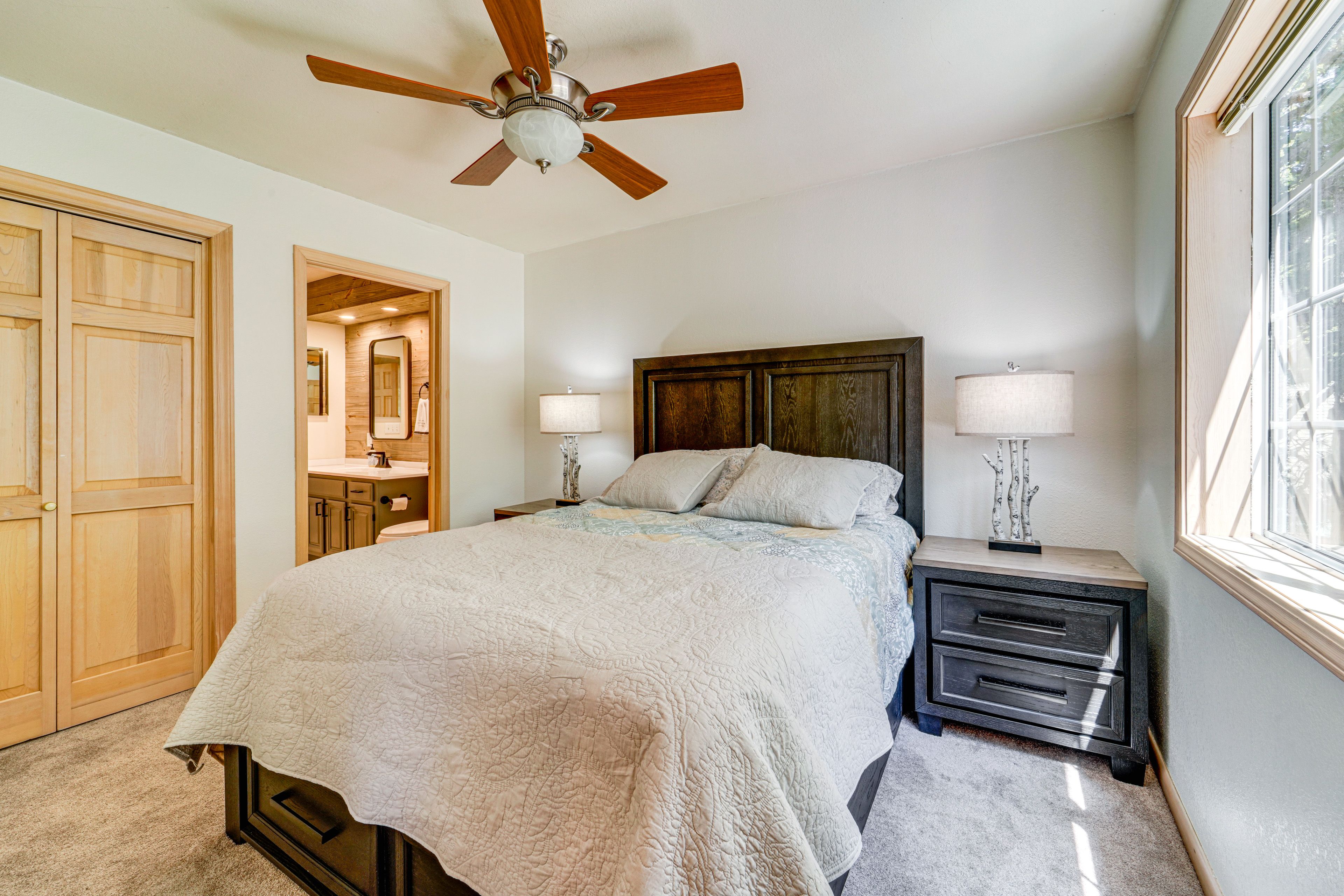 Bedroom 2 | Queen Bed | 2nd Floor