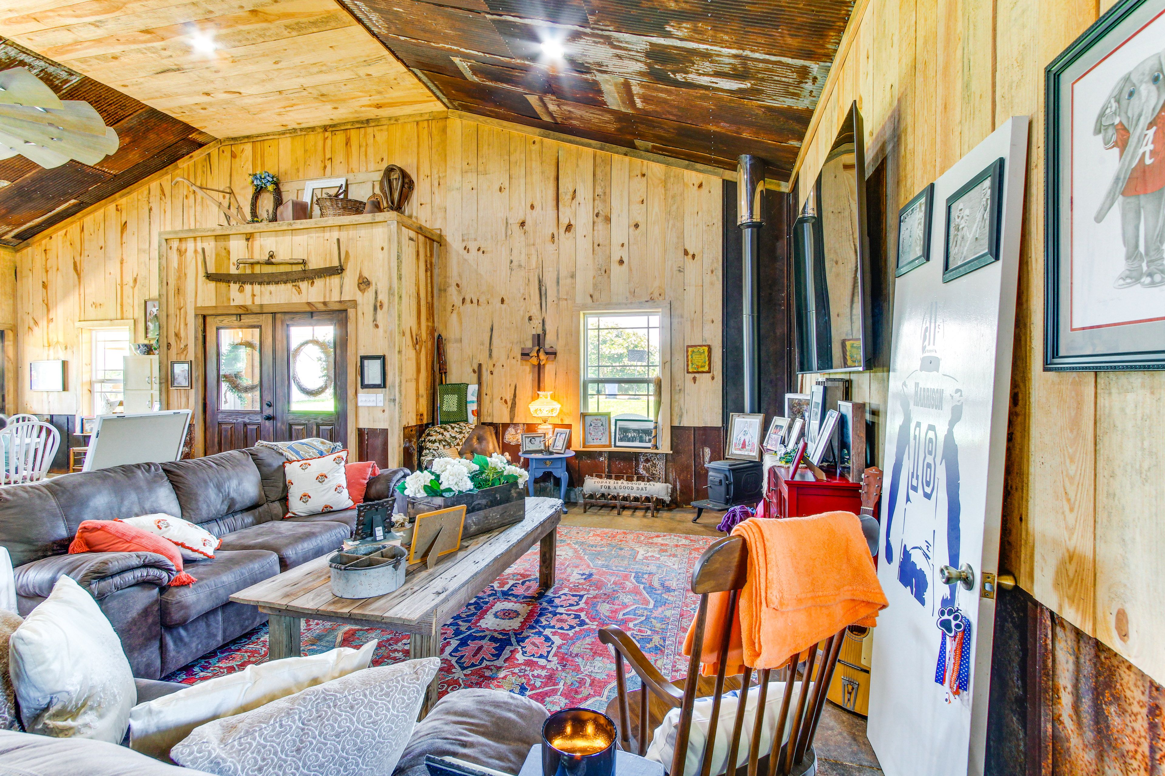 Living Area | Main Floor