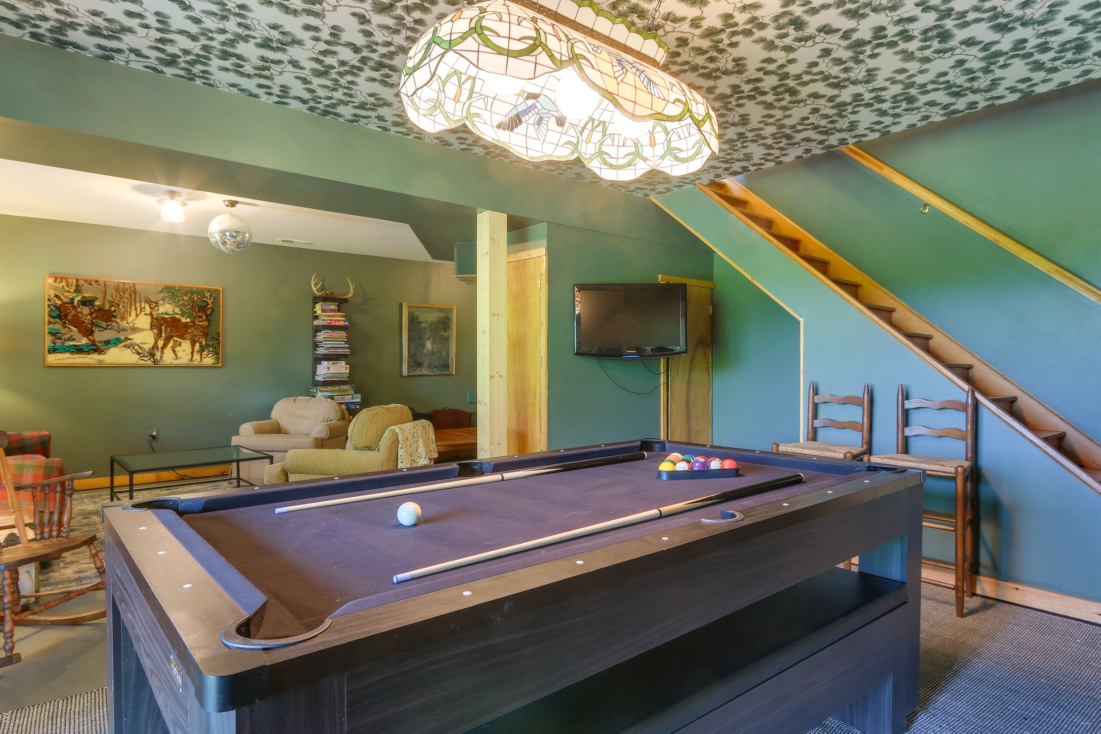 Game Room | Lower Level | Queen Sleeper Sofa | Ping-Pong Table