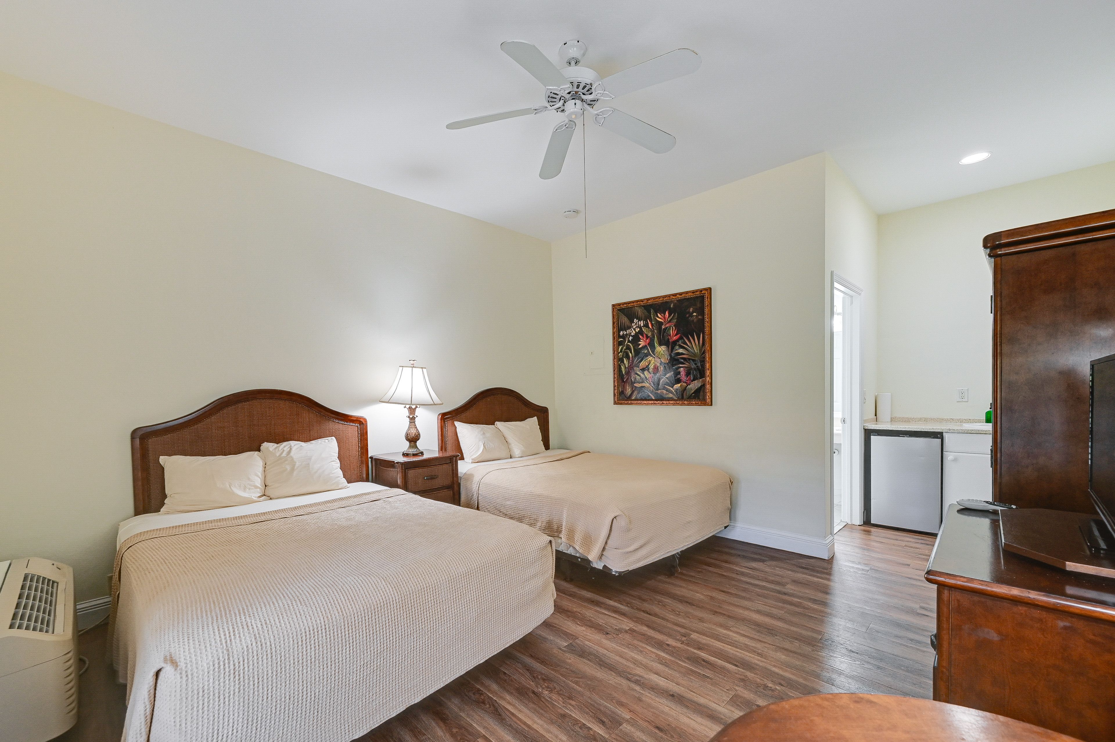 Studio | 2 Queen Beds | Free WiFi | Window A/C Unit | Central Heat