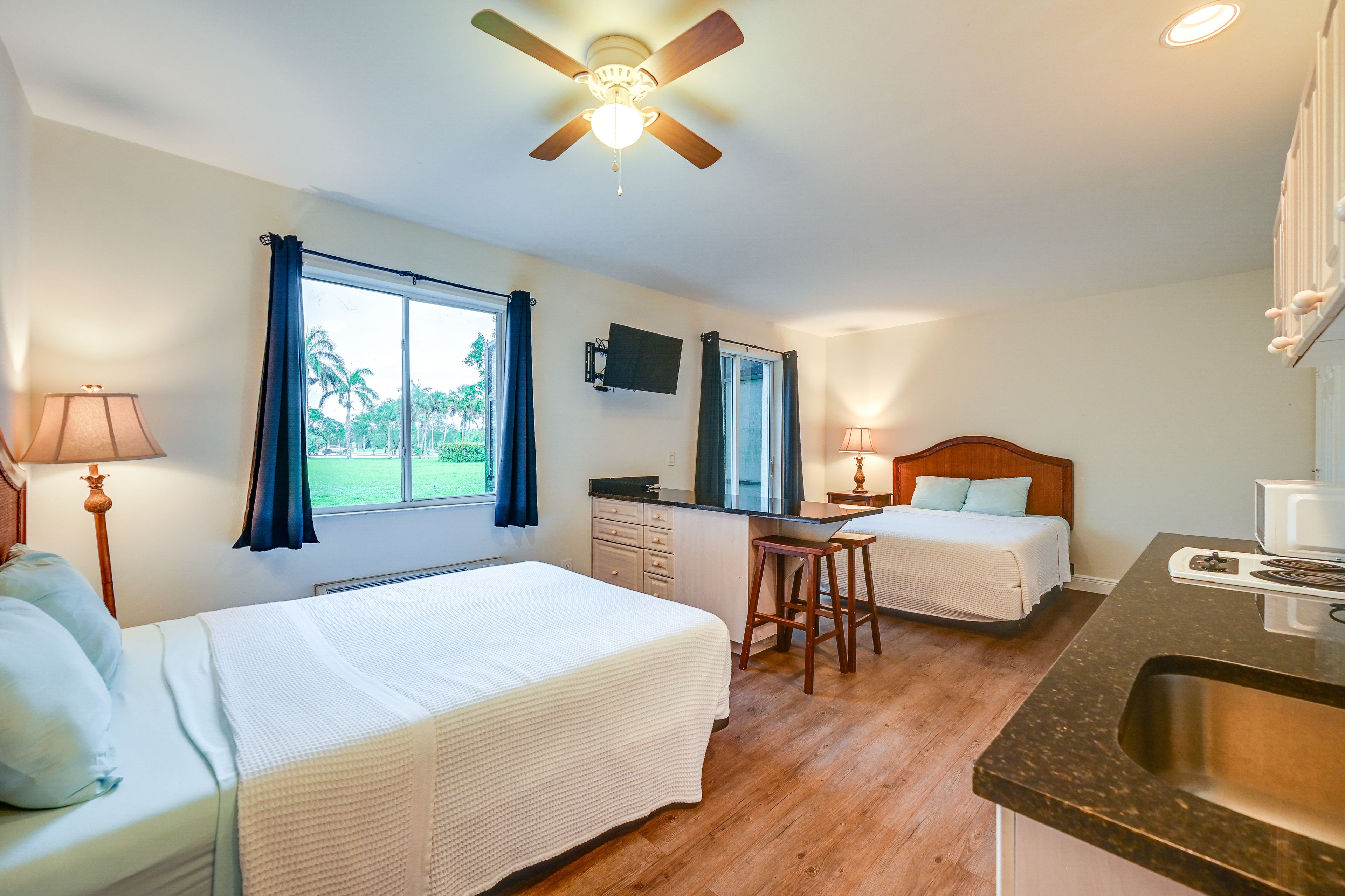 Studio | Free WiFi | Central Heat