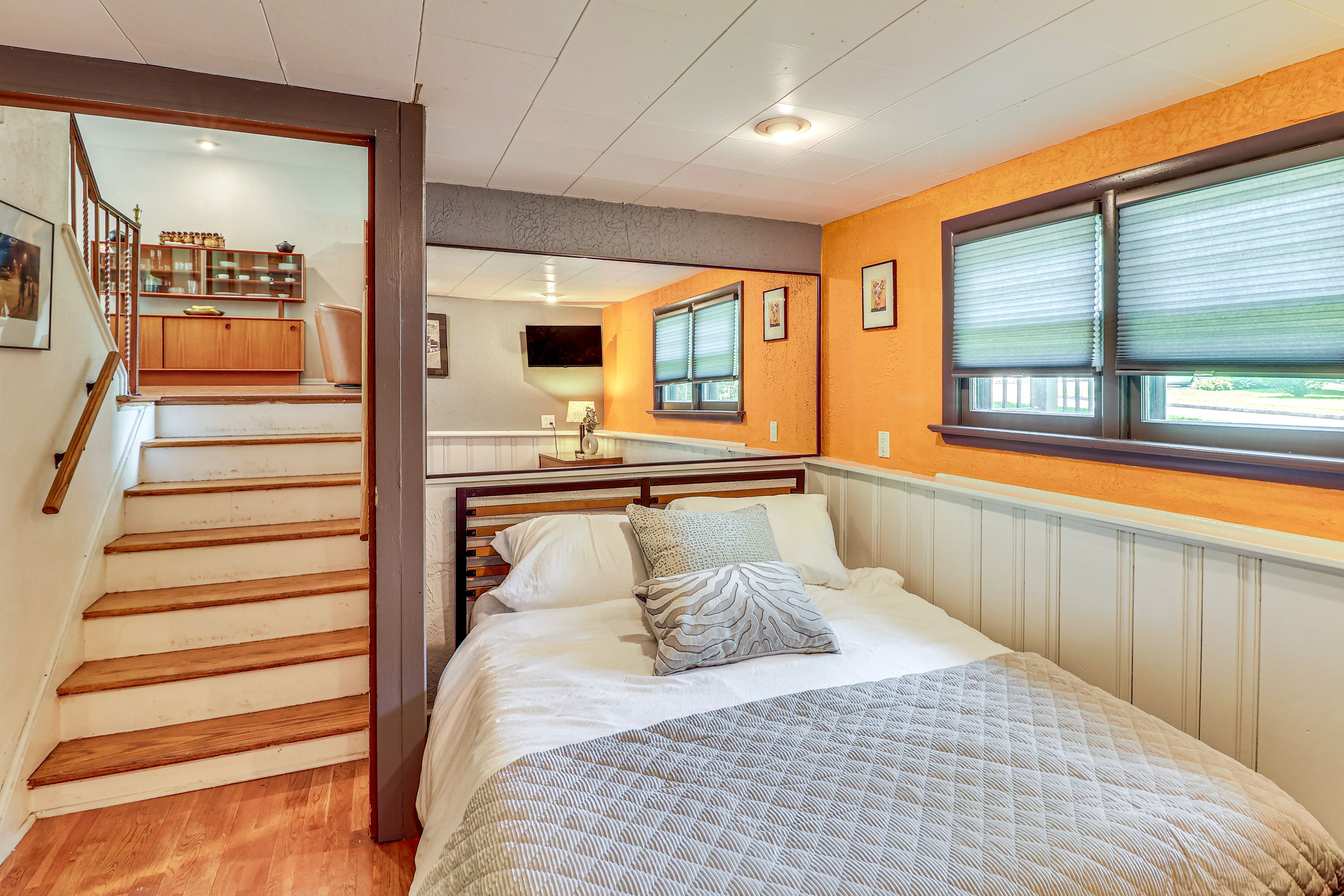 Bedroom 4 | Lower Level | Queen Bed