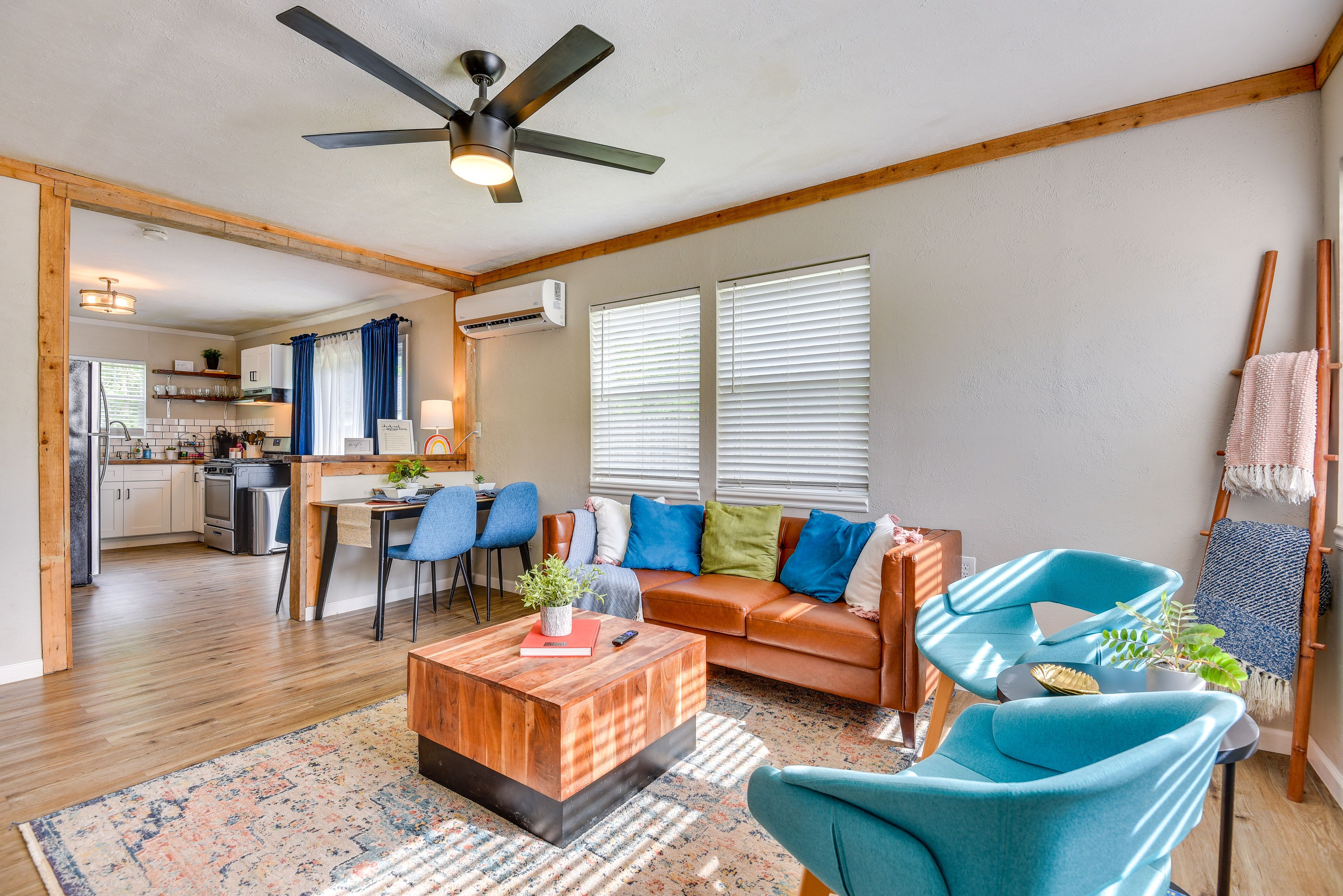 Tulsa Vacation Rental | 2BR | 1BA | 792 Sq Ft | 4 Steps to Enter