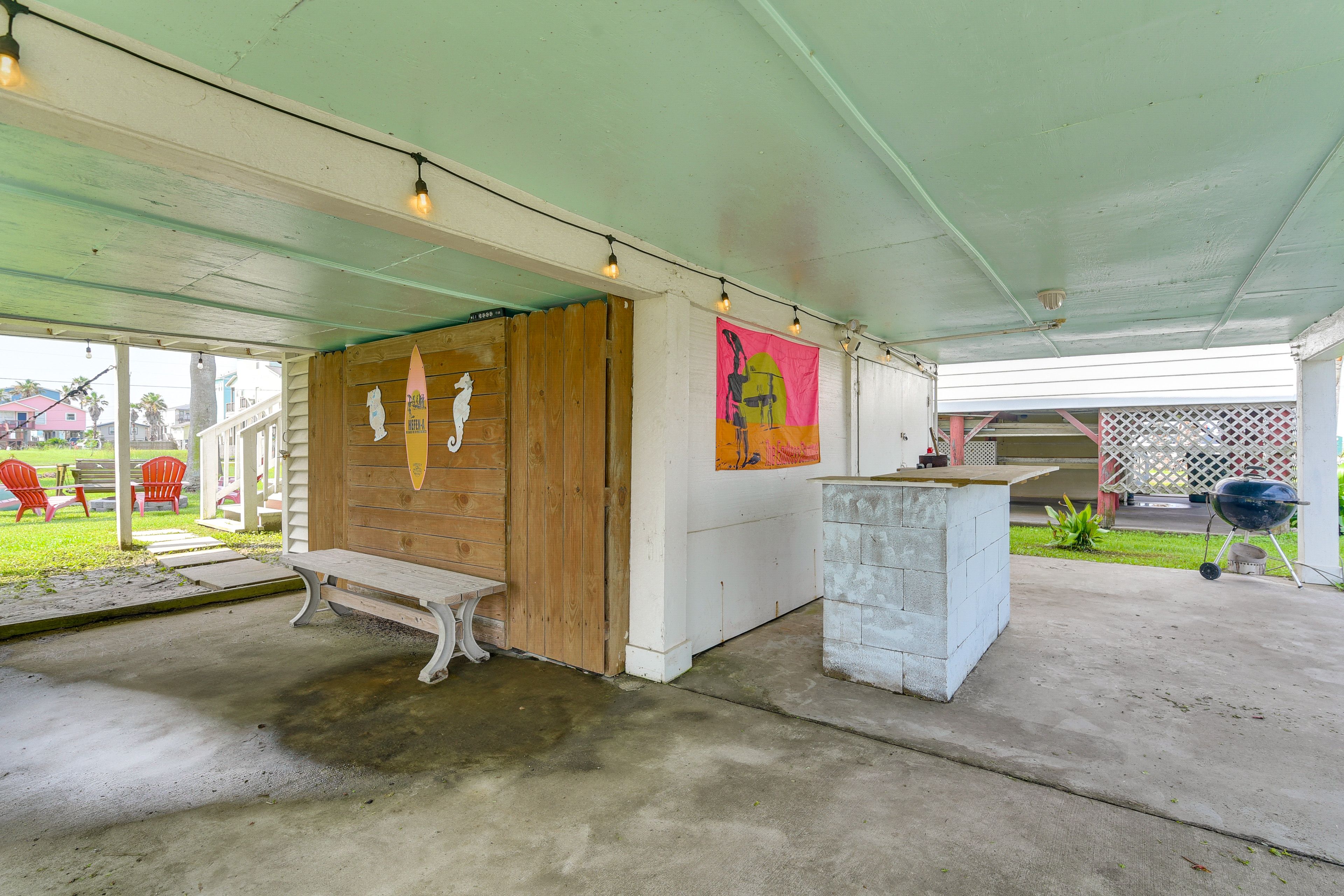 Patio | Charcoal Grill