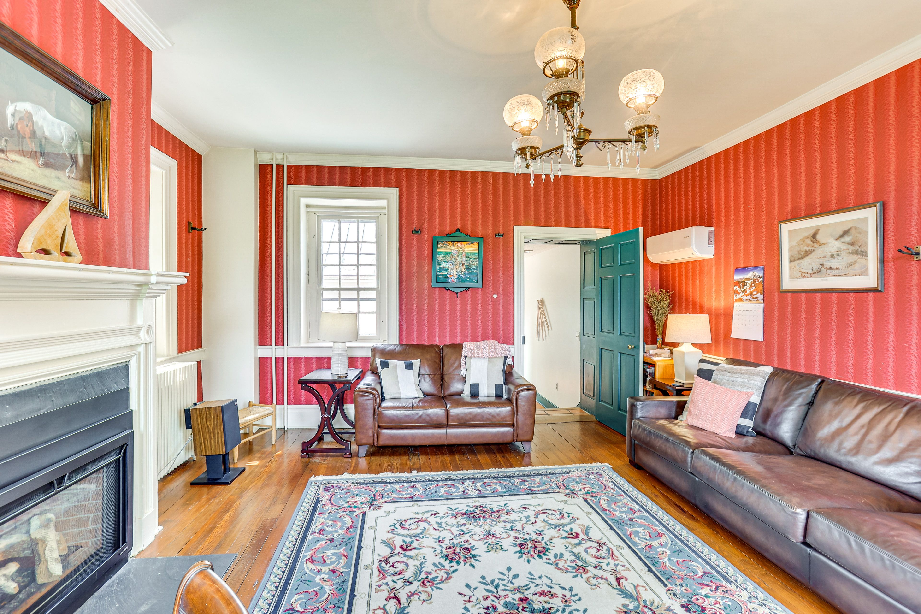 Parlor | 1st Floor