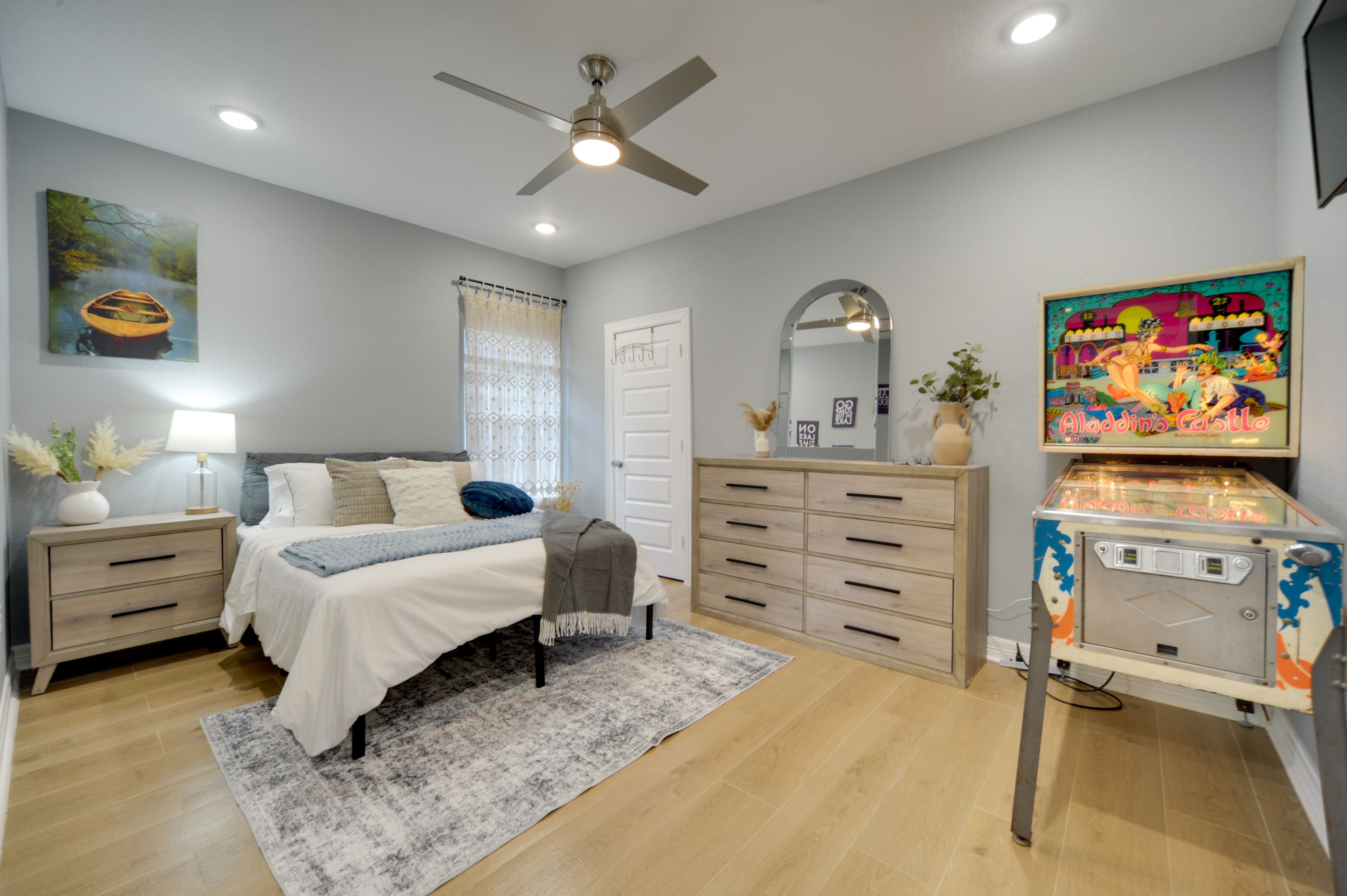 Bedroom 3 | 1st Floor | Queen Bed | Linens Provided