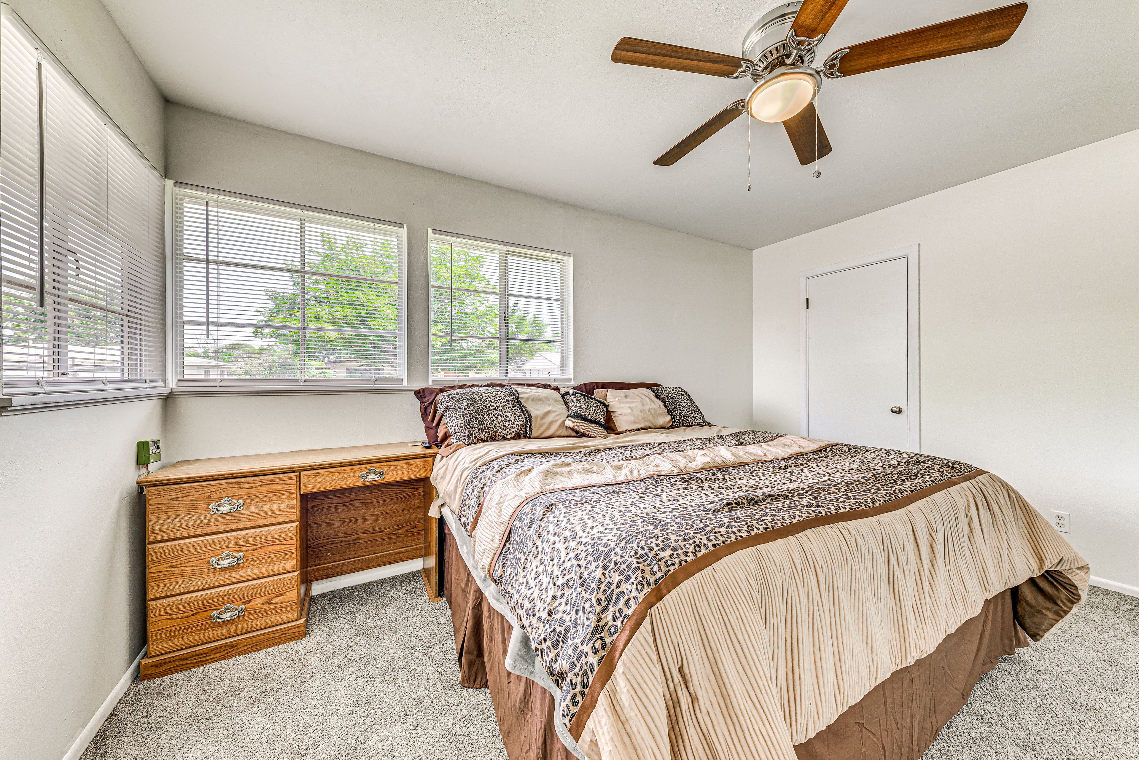 Bedroom 1 | King Bed | Linens Provided