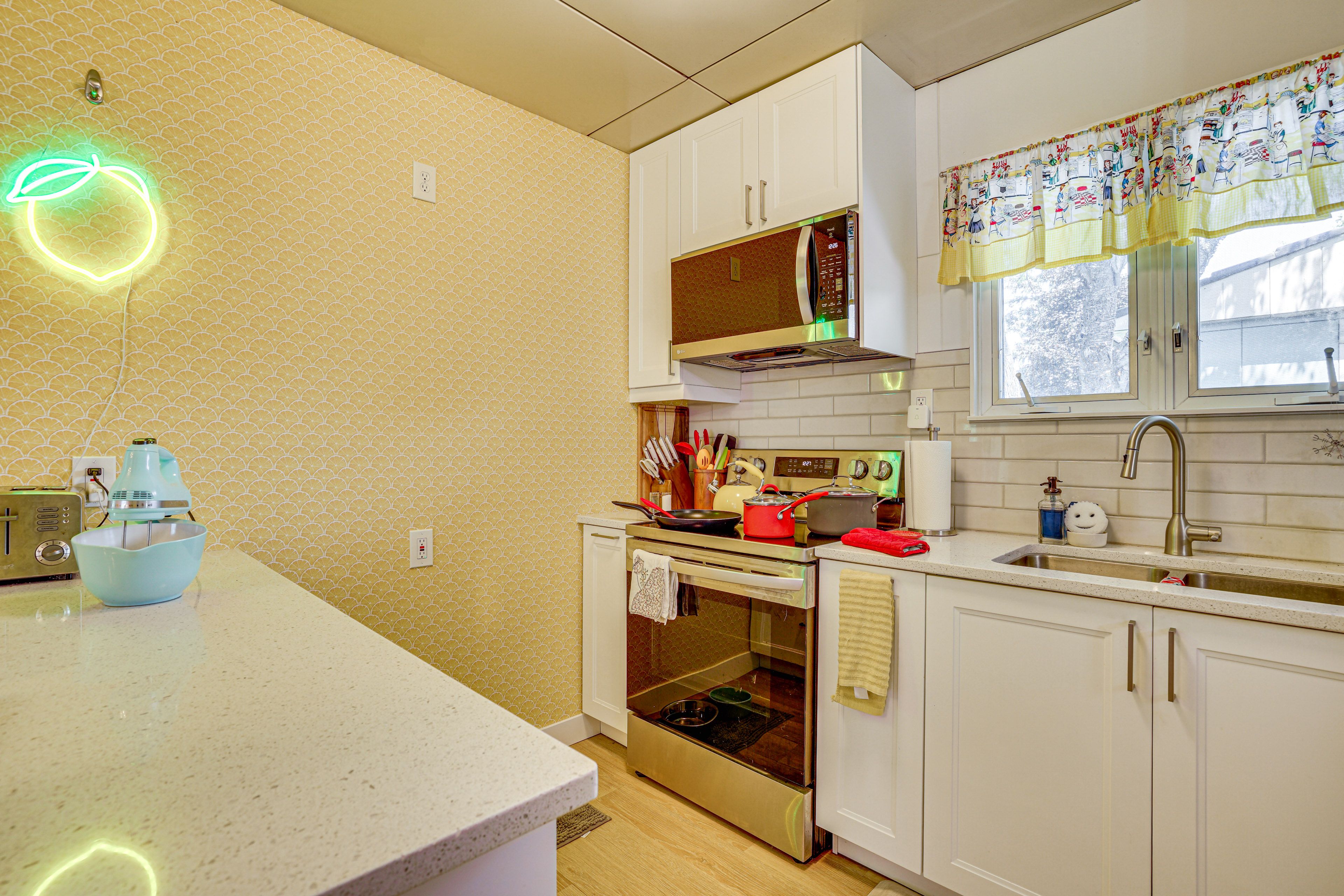 Kitchen | Drip Coffee Maker | Toaster | Cooking Basics