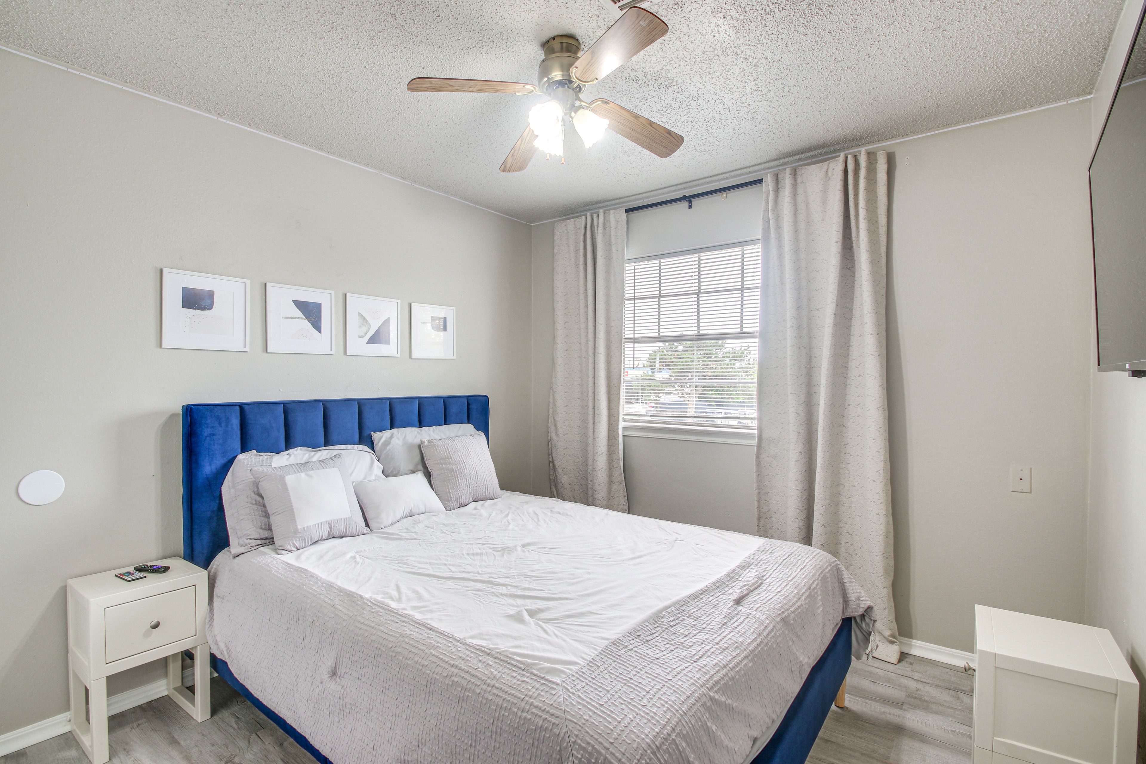 Bedroom 3 | 2nd Floor | Queen Bed