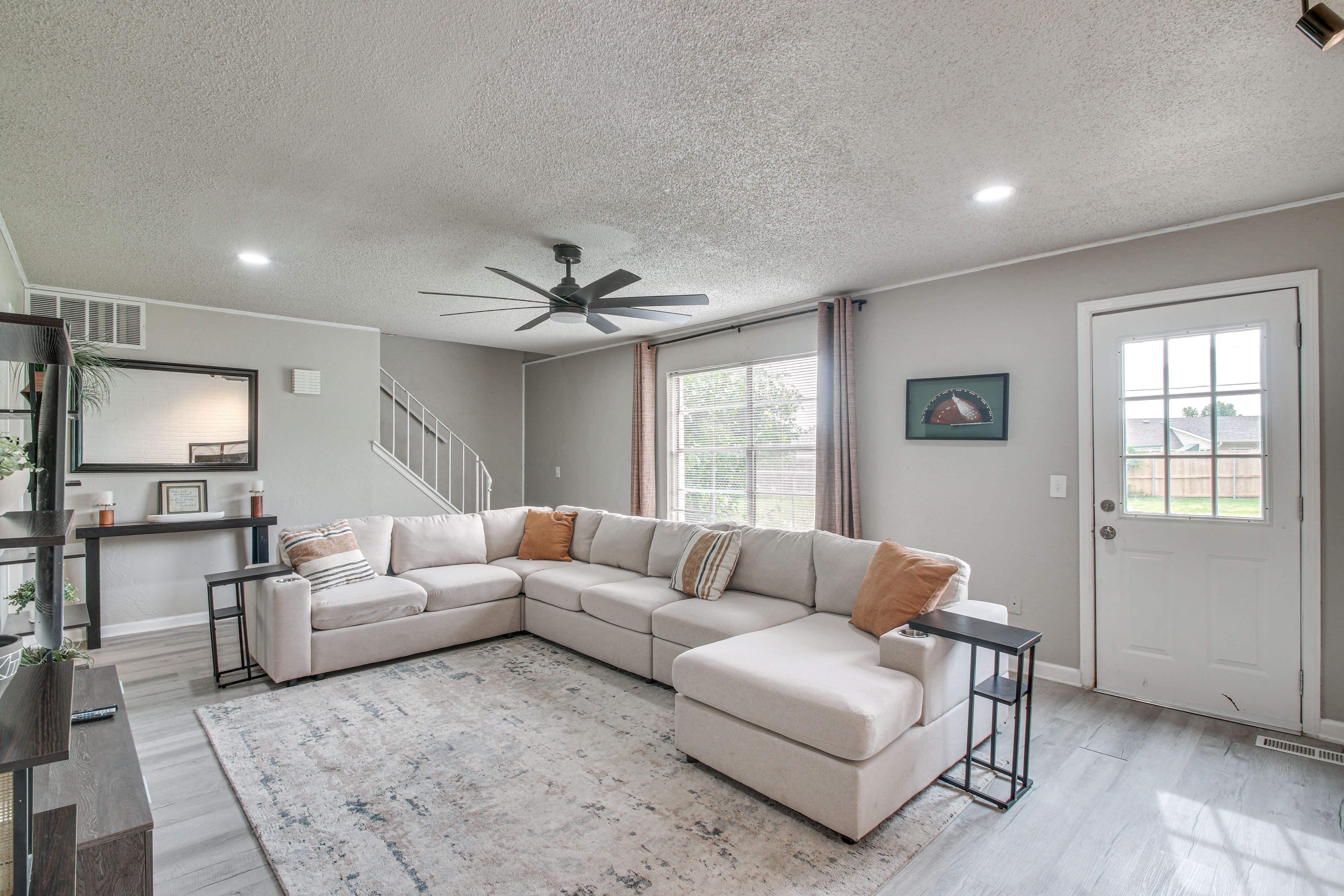 Living Room | 1st Floor | Central A/C & Heating | Smart TV