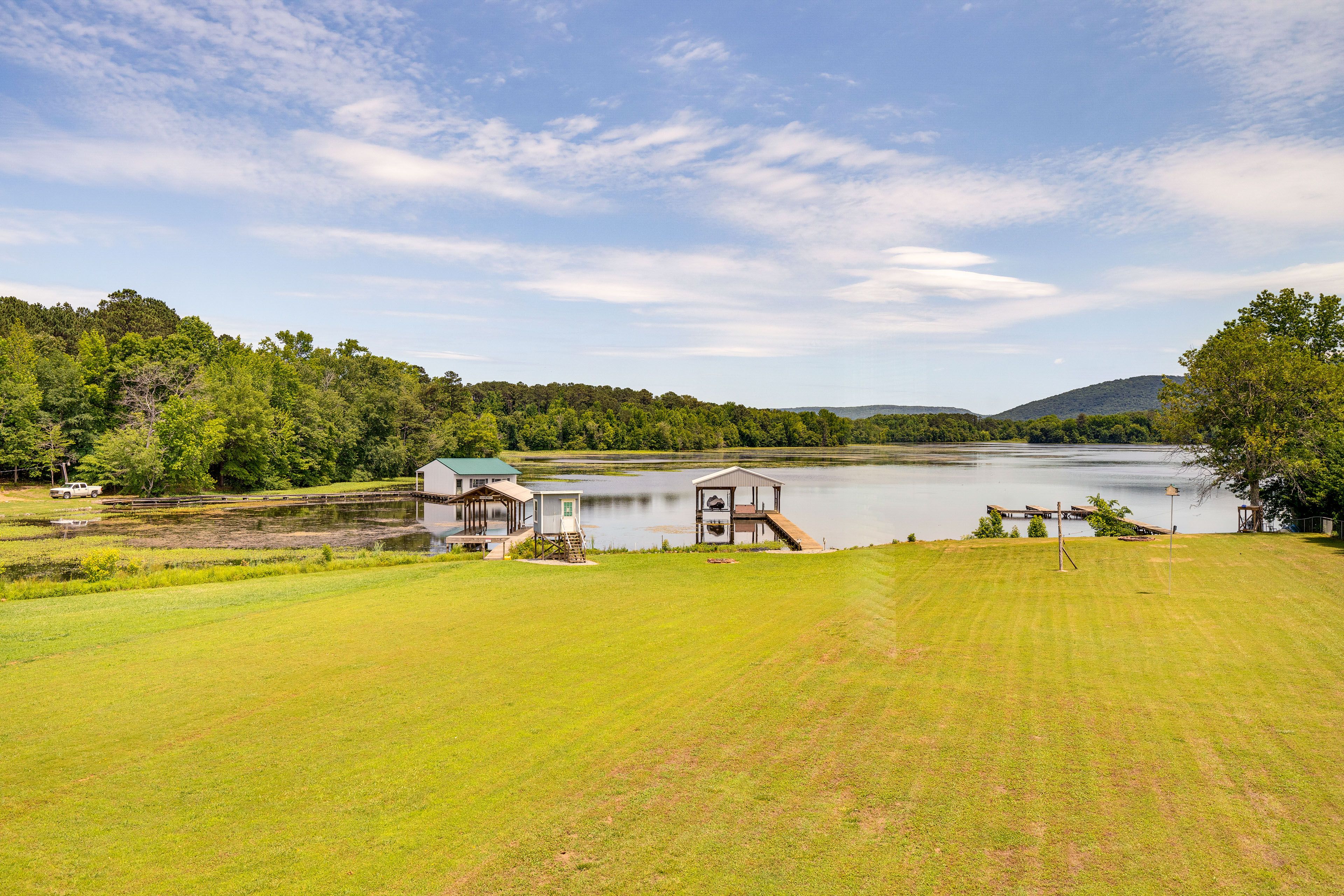 Private Yard | Wood-Burning Fire Pit