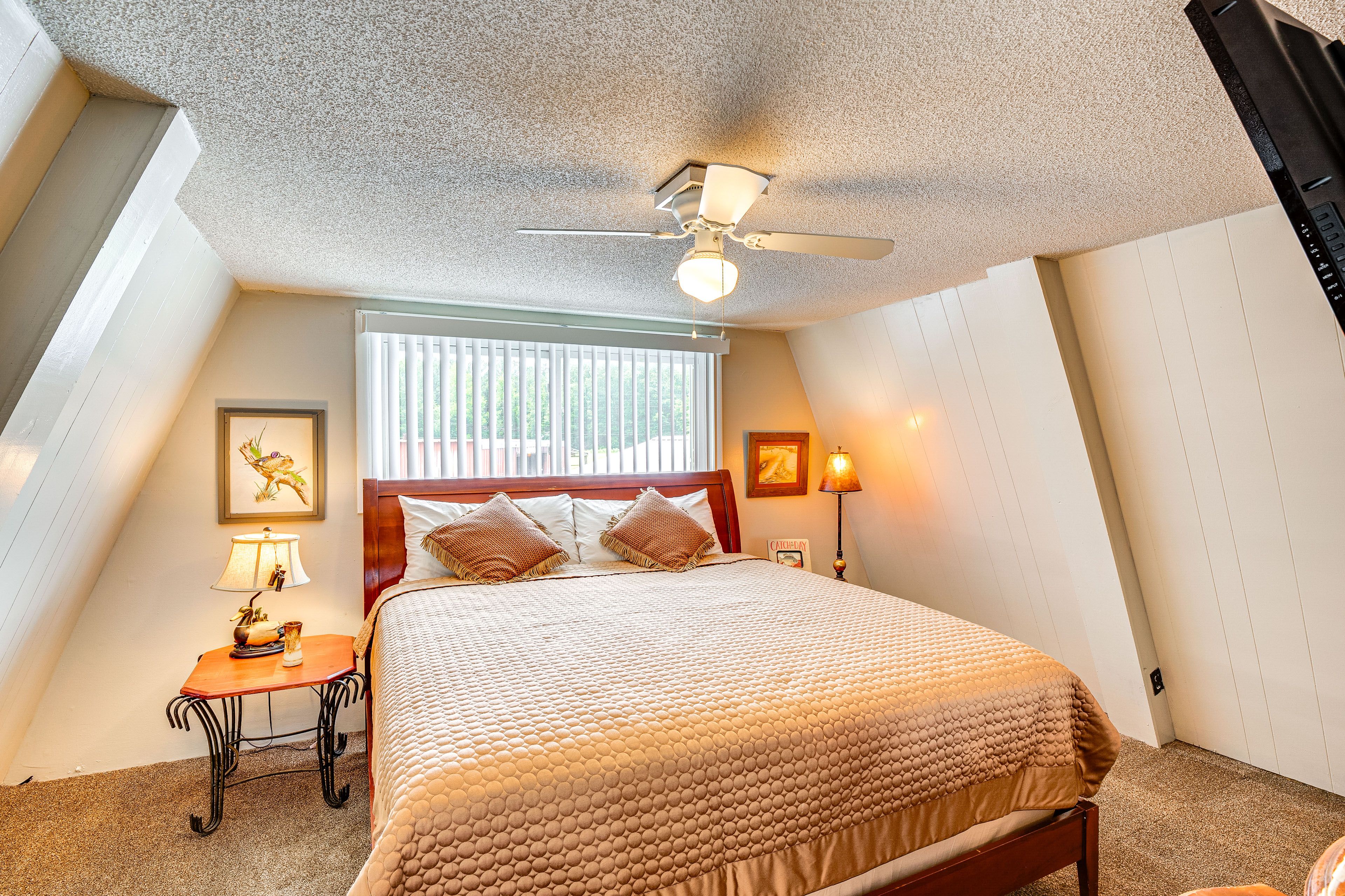 Bedroom 3 | 2nd Floor | King Bed | Smart TV