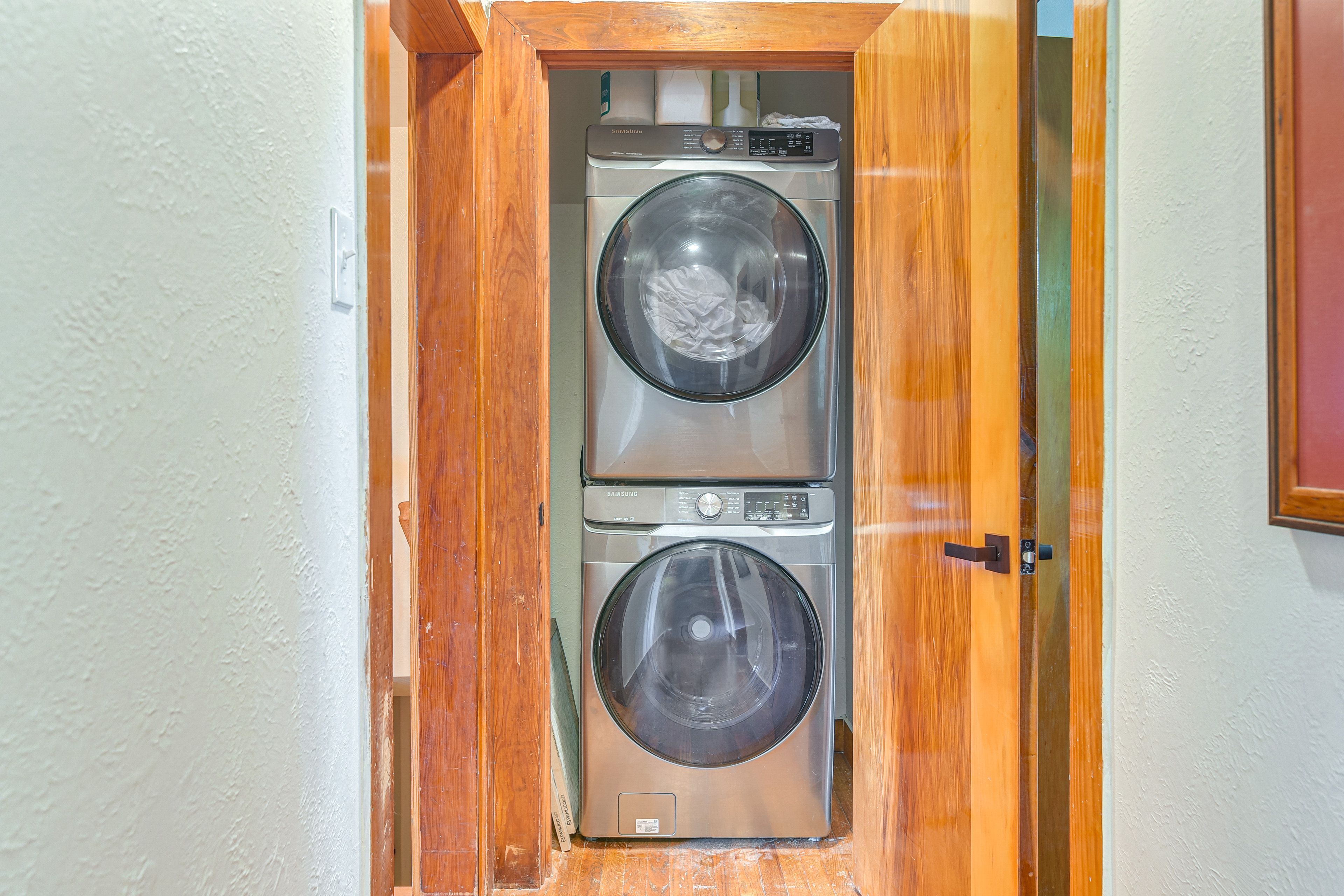 Laundry Area | Washer/Dryer