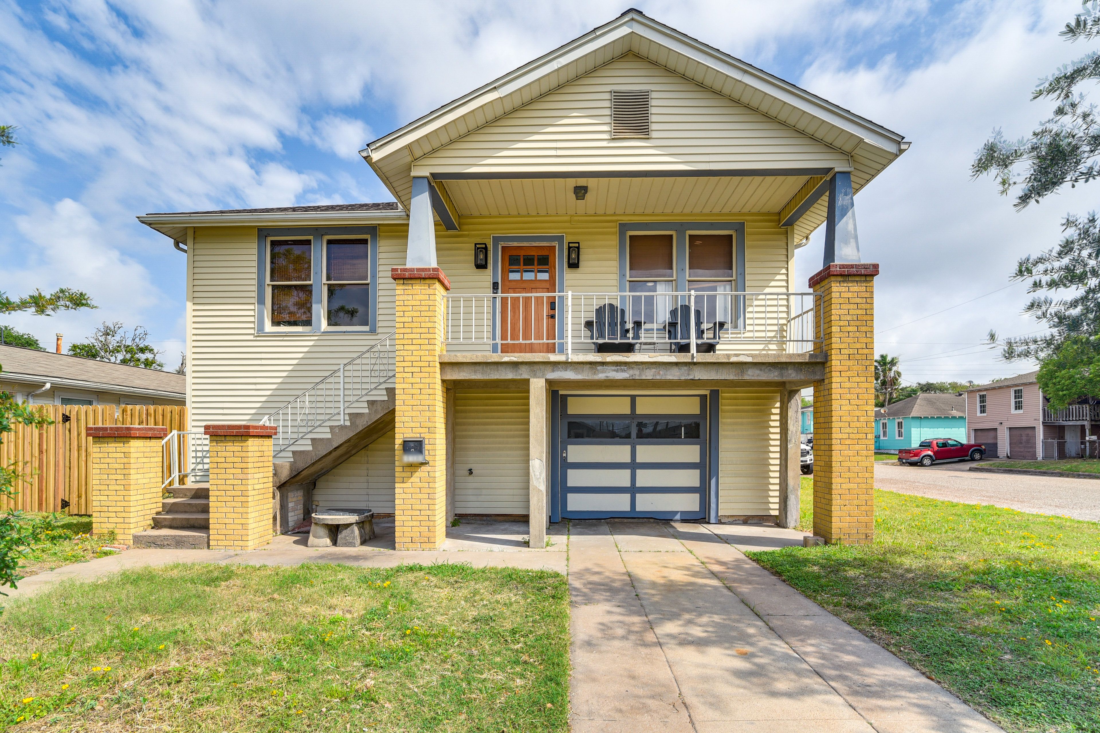 Galveston Vacation Rental | 2BR | 2BA | 1,600 Sq Ft | Stairs Required