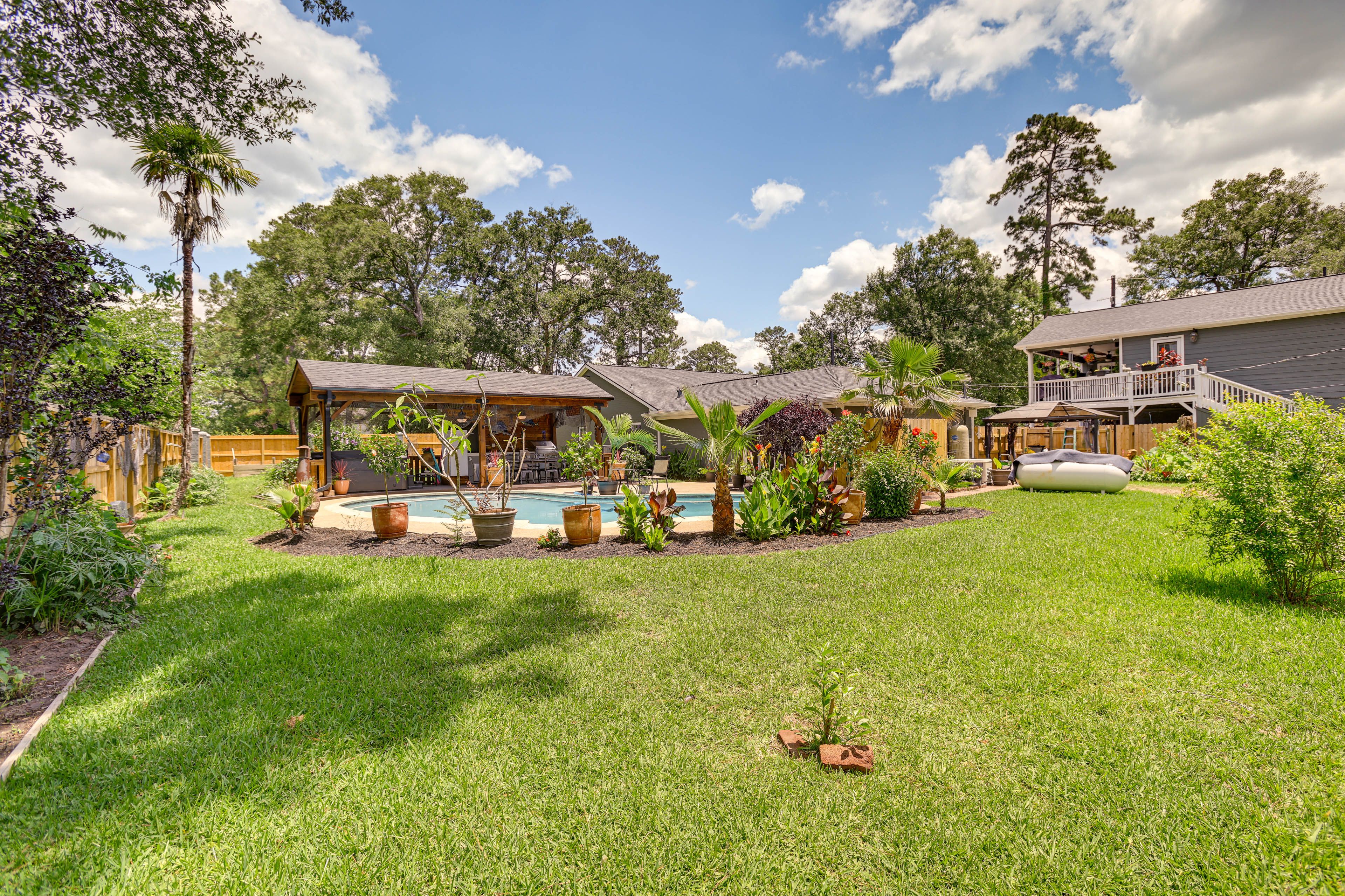 Private Fenced Backyard